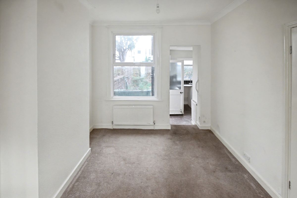 105 Wordsworth Street, Hove, BN3 5BJ