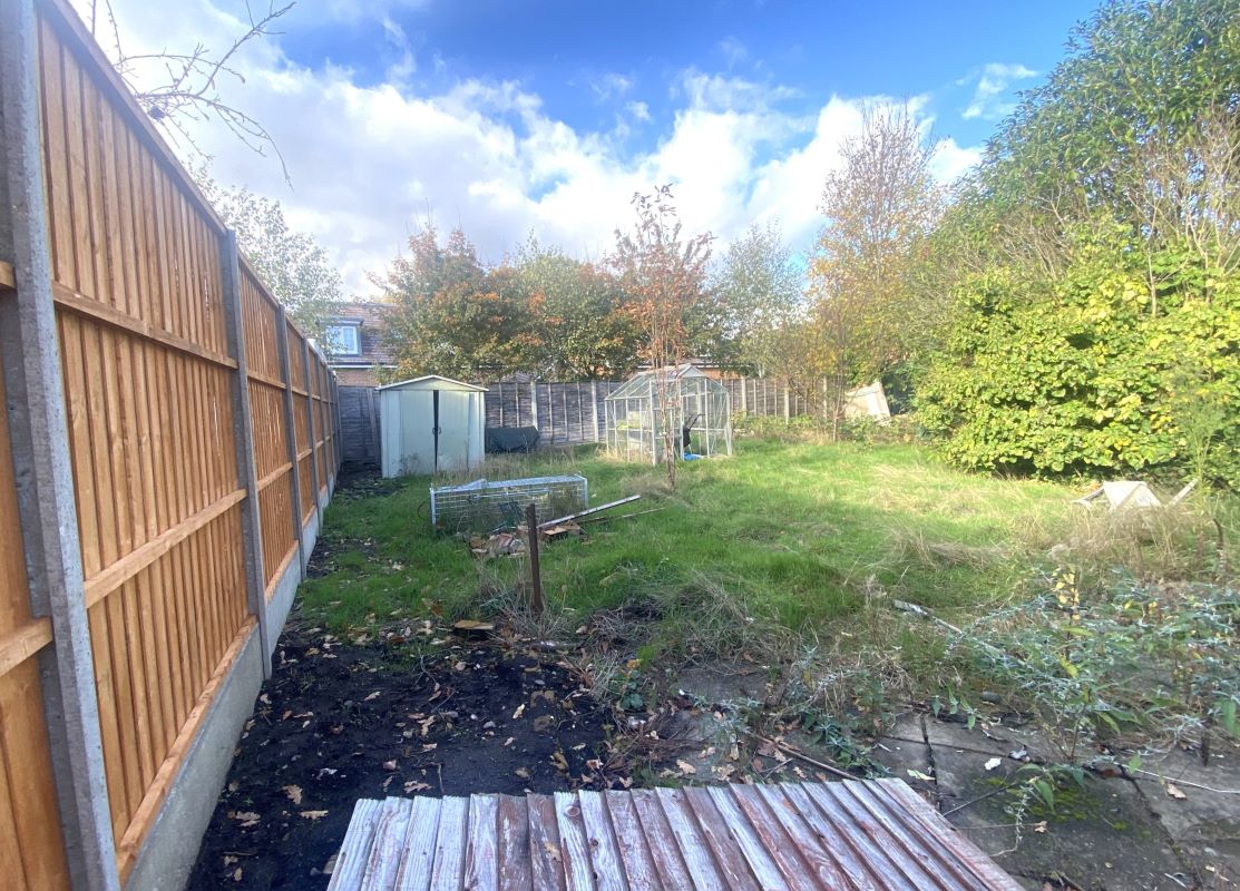 Land Adjacent to, 3 Mayfield Close, New Haw, Addlestone, KT15 3AJ