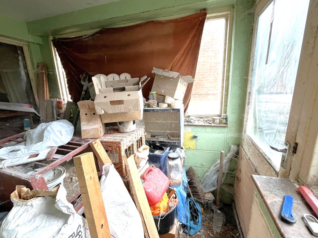 100 Pennine Avenue, Luton, LU3 3EH