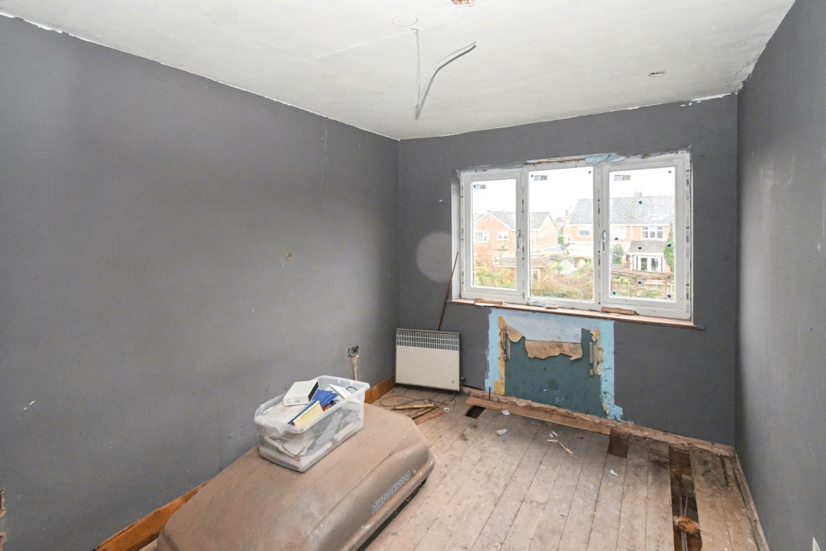 77 Berwyn Way, Nuneaton, CV10 8QW