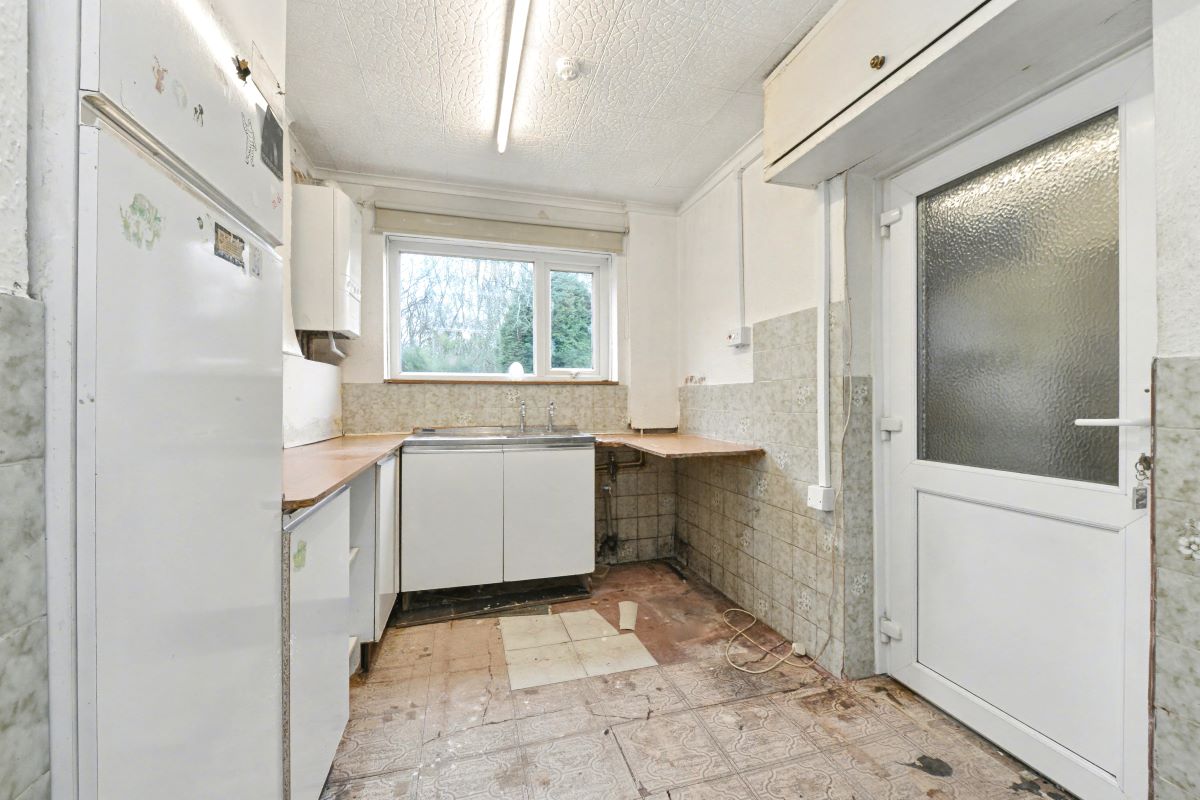 13 Droitwich Close, Silverdale, Newcastle, ST5 6RA