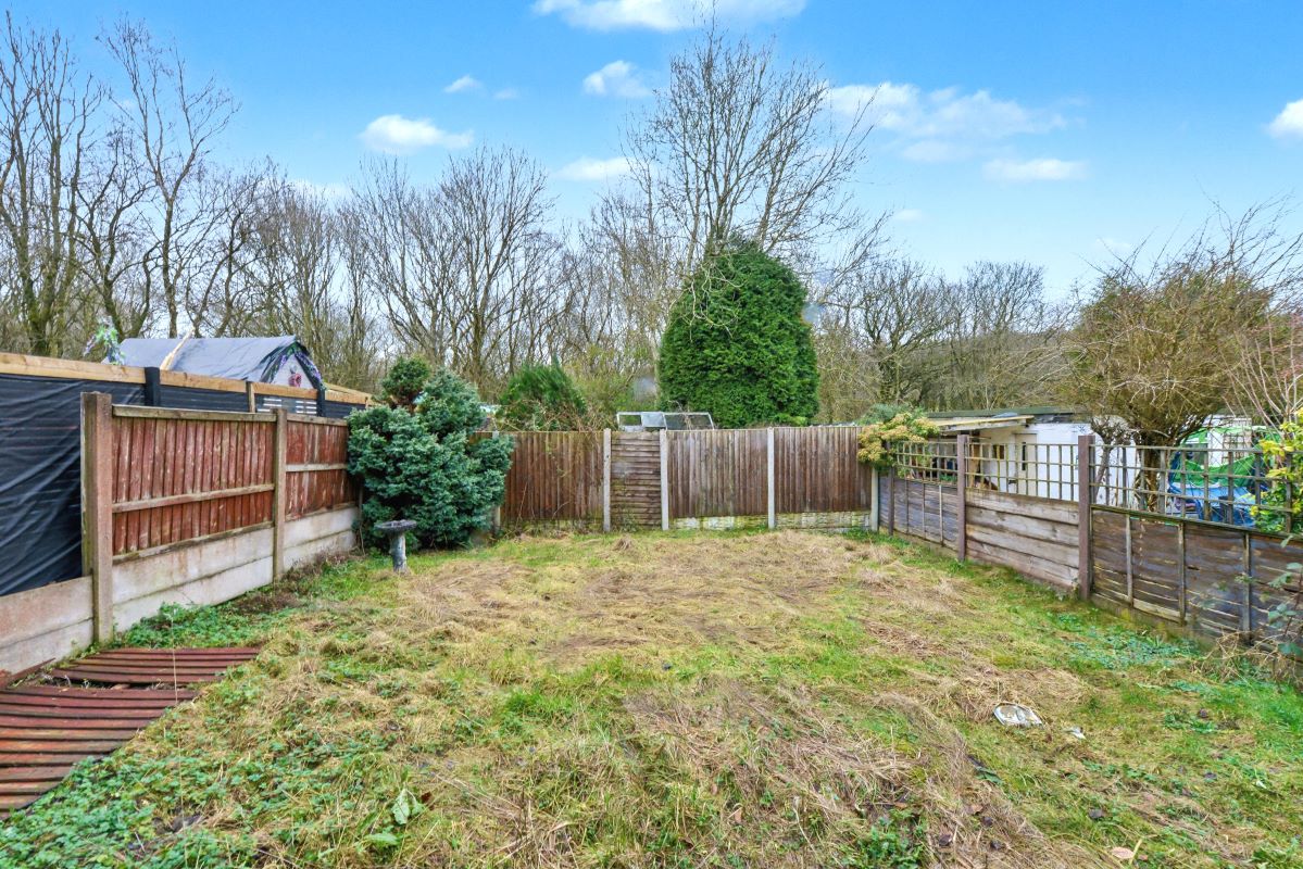 13 Droitwich Close, Silverdale, Newcastle, ST5 6RA