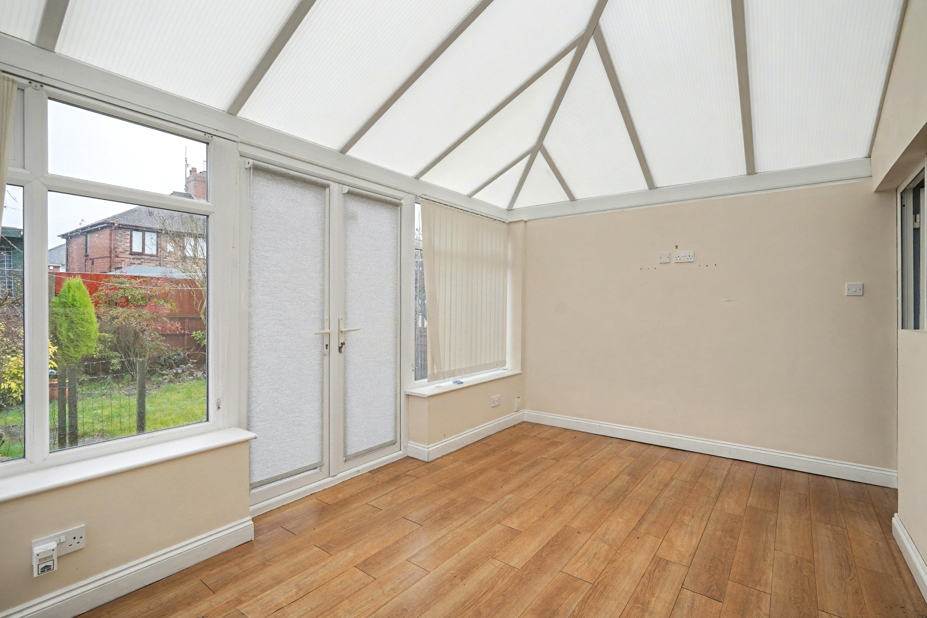 Image 15 of 18