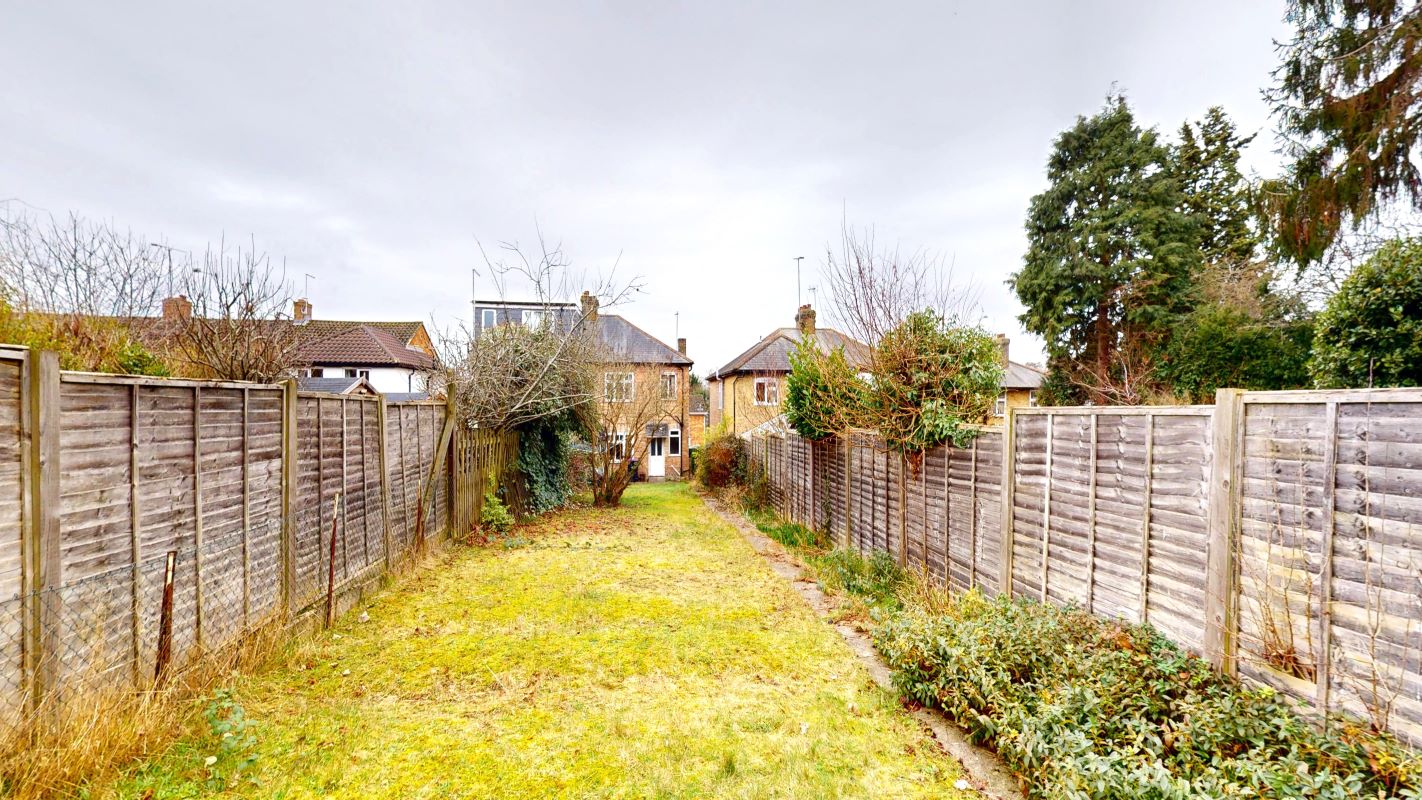 23 Springhall Road, Sawbridgeworth, CM21 9ET