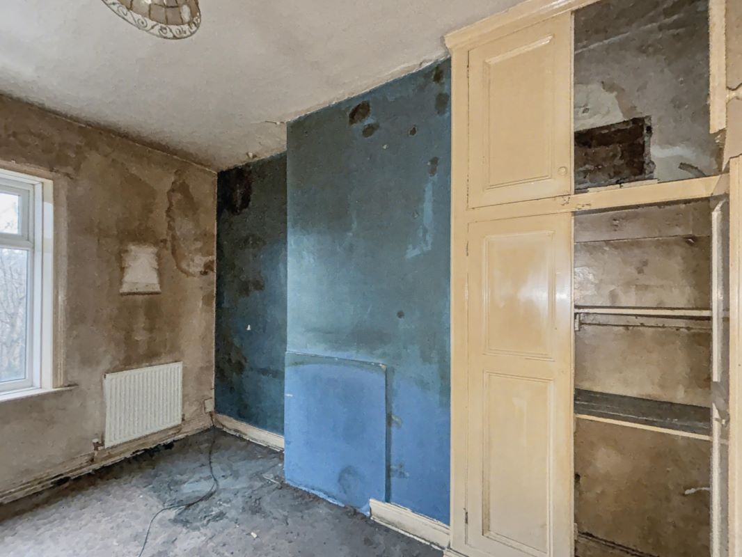 713 Manchester Road, Huddersfield, HD4 5SH