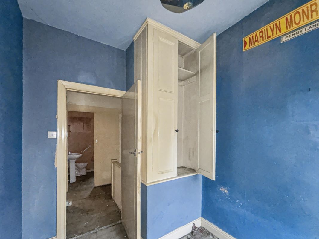 713 Manchester Road, Huddersfield, HD4 5SH