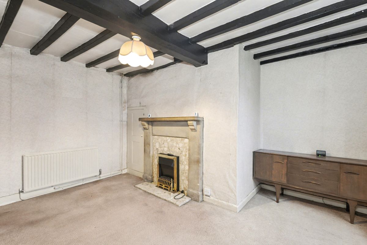 23 Corby Road, Weldon, Corby, NN17 3HS