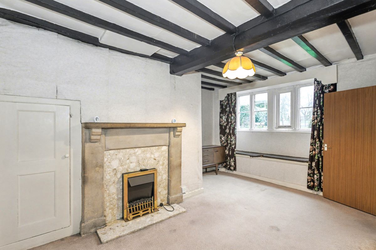 23 Corby Road, Weldon, Corby, NN17 3HS