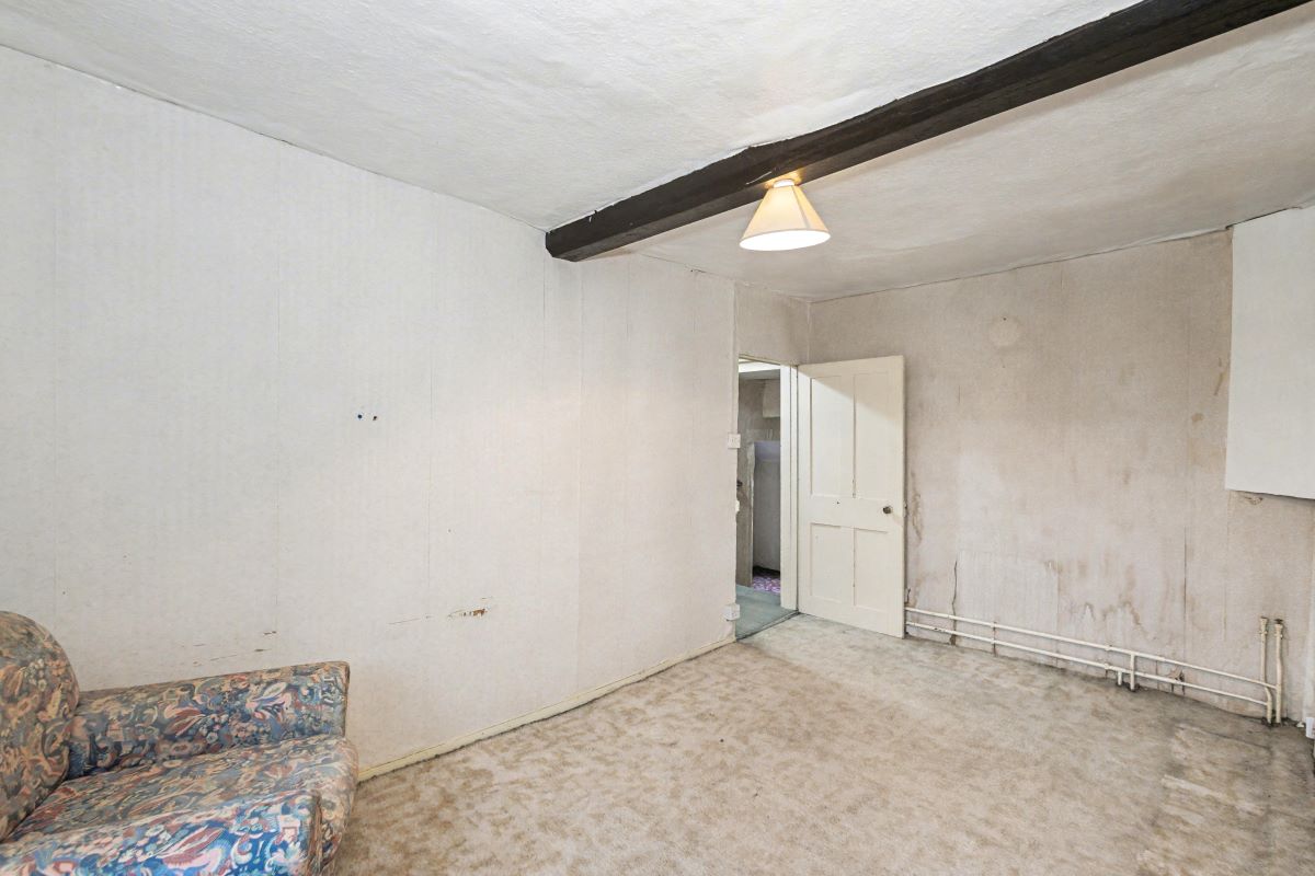 23 Corby Road, Weldon, Corby, NN17 3HS