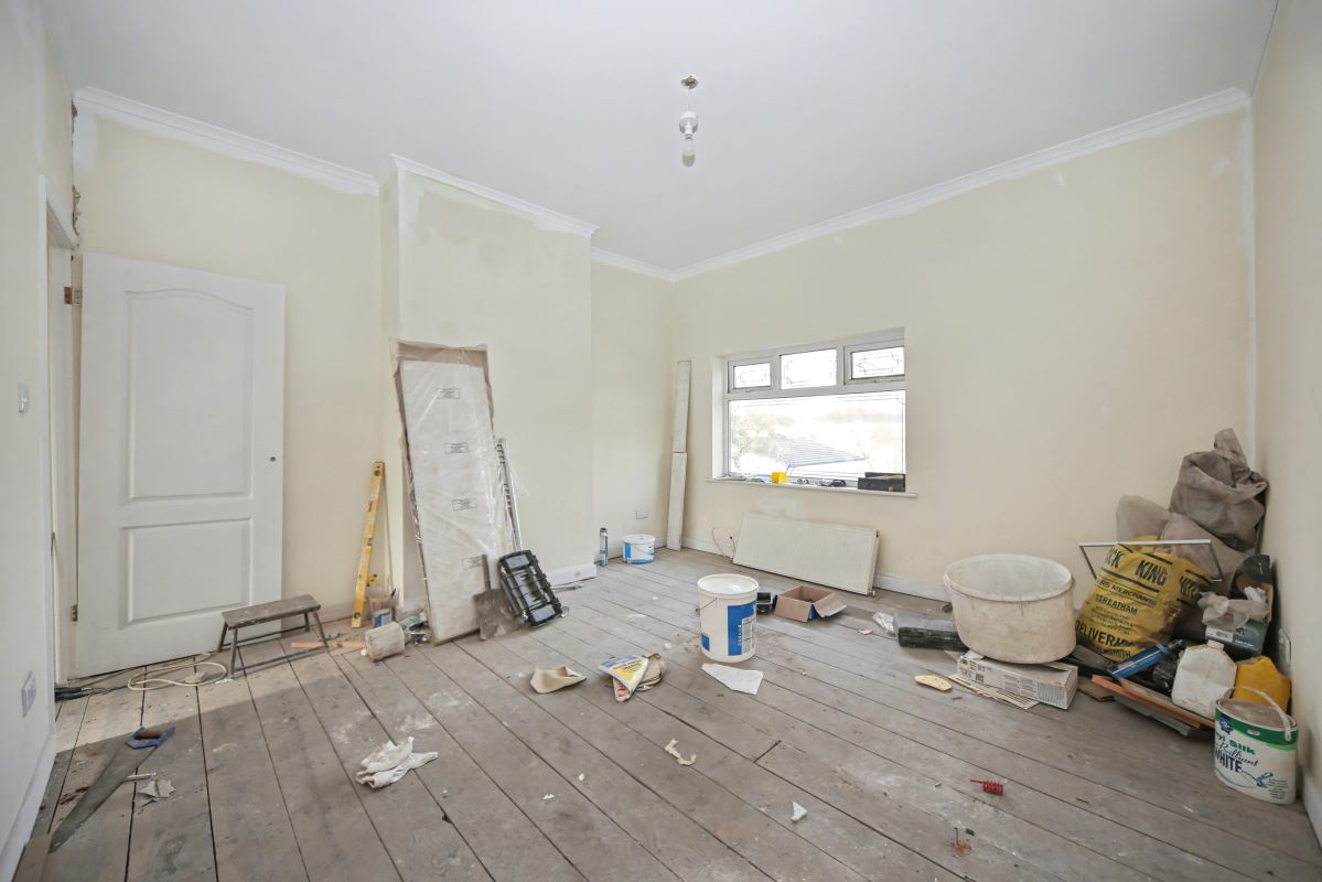 86 Mealhouse Lane, Atherton, Manchester, M46 0FD