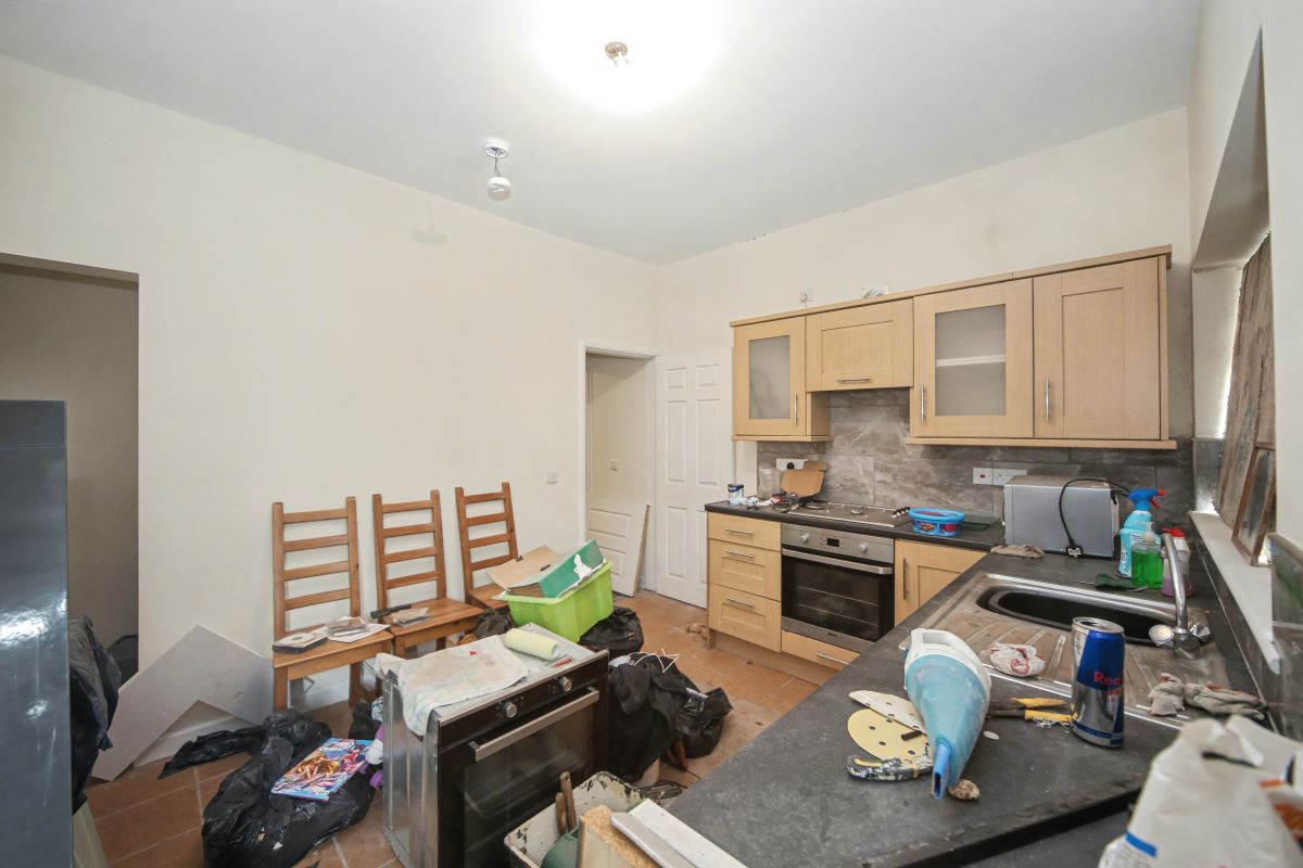 86 Mealhouse Lane, Atherton, Manchester, M46 0FD