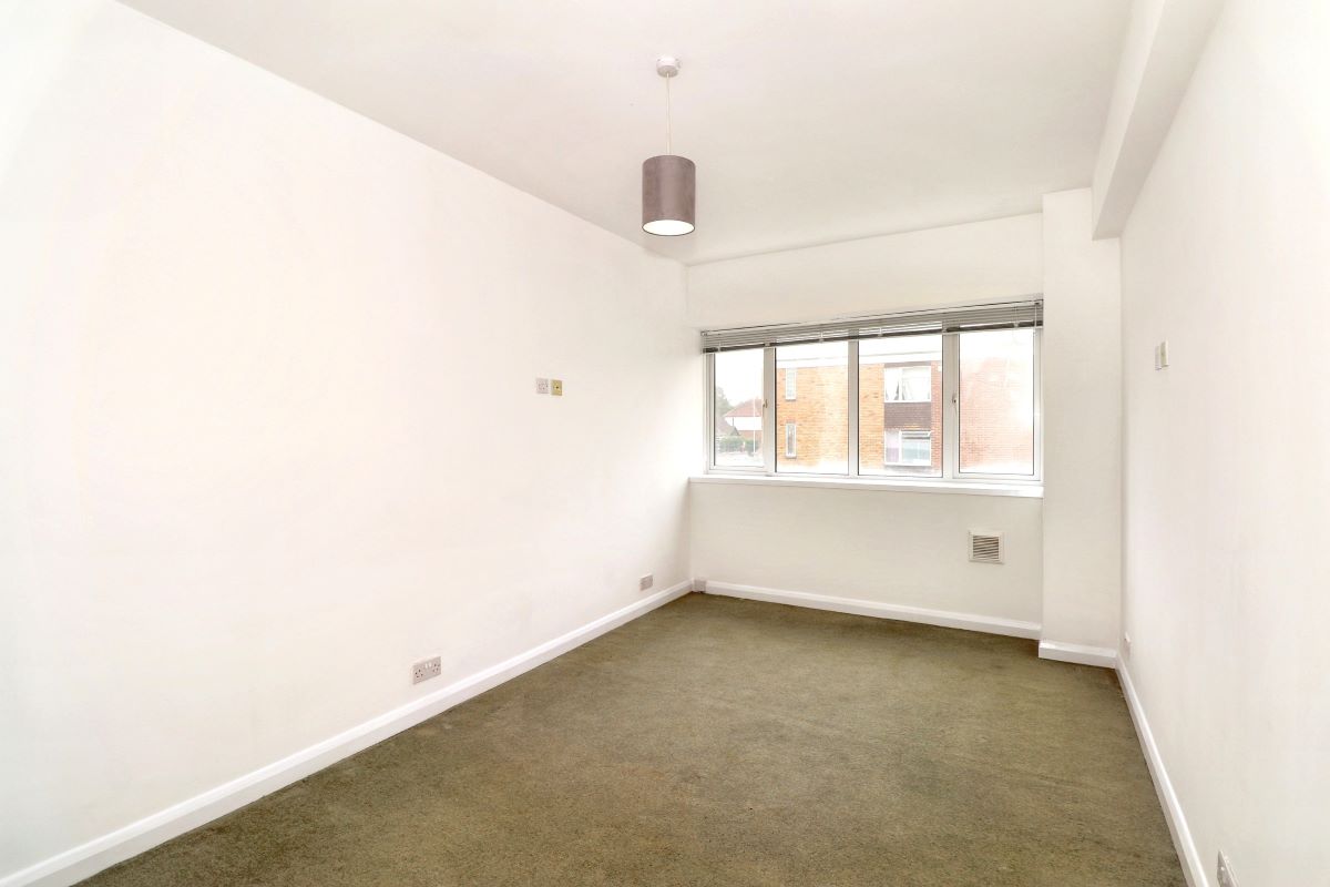 14 Northumberland Court, Northumberland Avenue, Margate, CT9 3BS