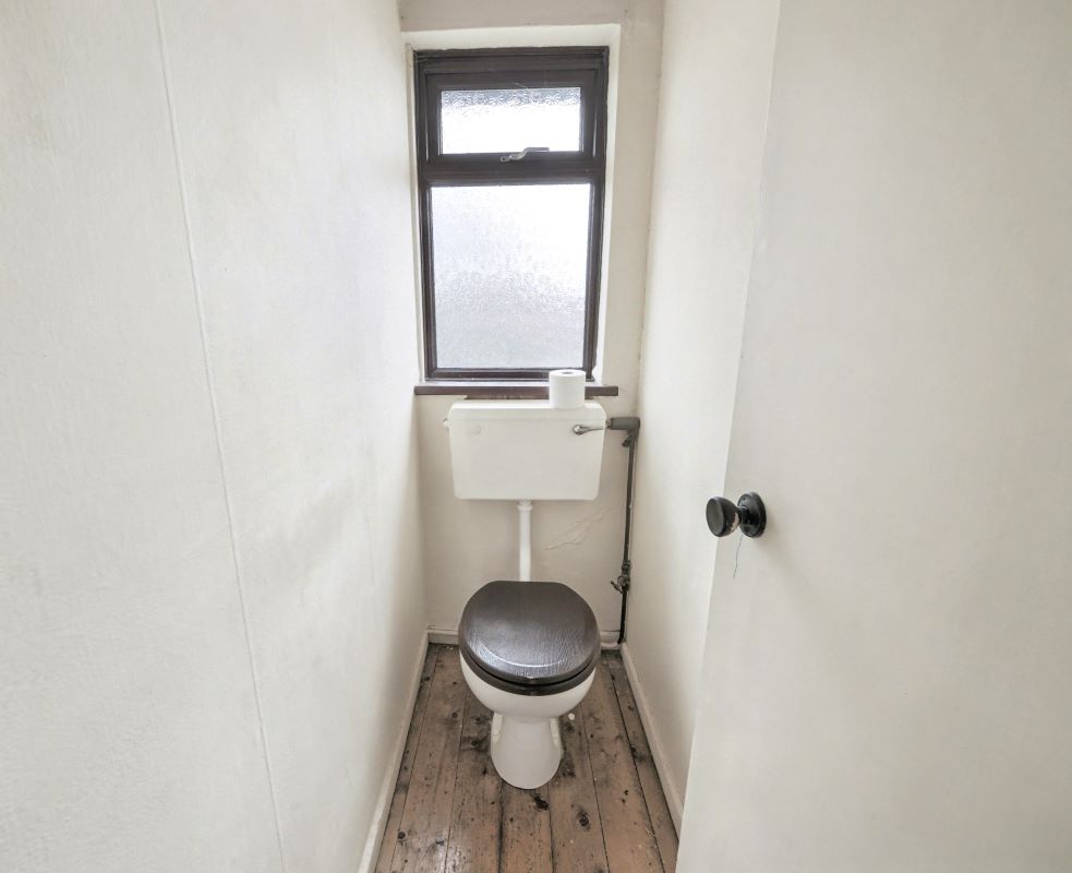 7 Walnut Grove, Calverton, Nottingham, NG14 6HT