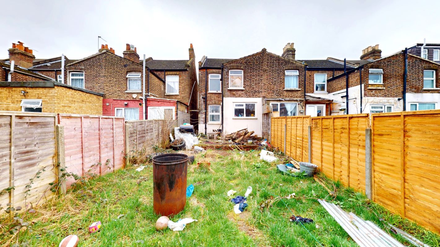 59 Brettenham Road, Edmonton, N18 2ES