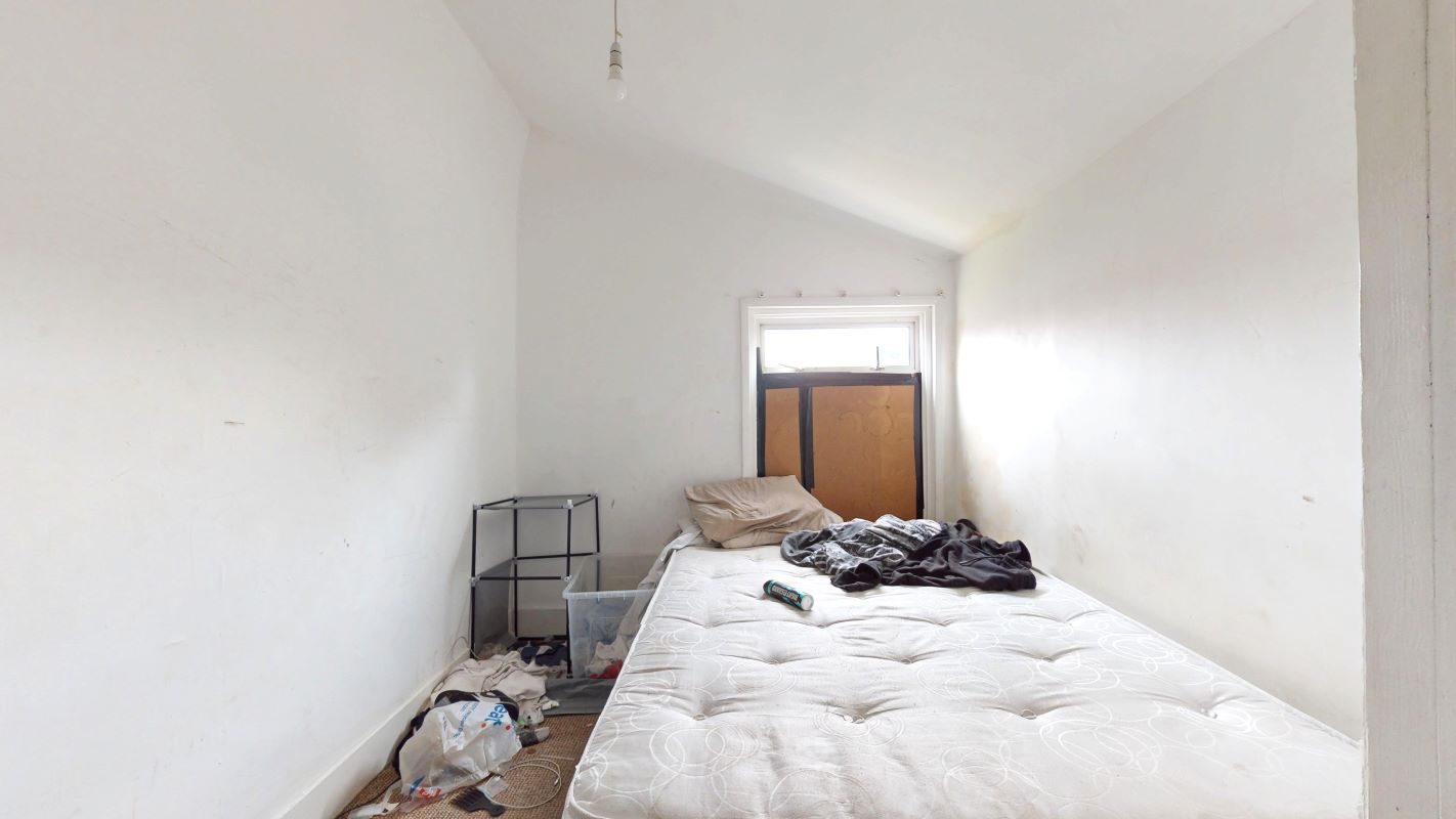 59 Brettenham Road, Edmonton, N18 2ES