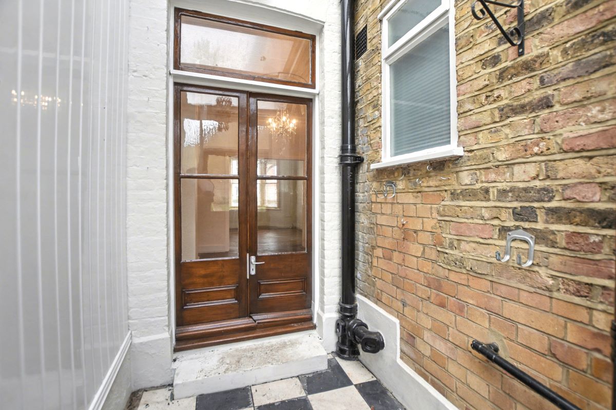 16 Macoma Terrace, Plumstead, SE18 2QN