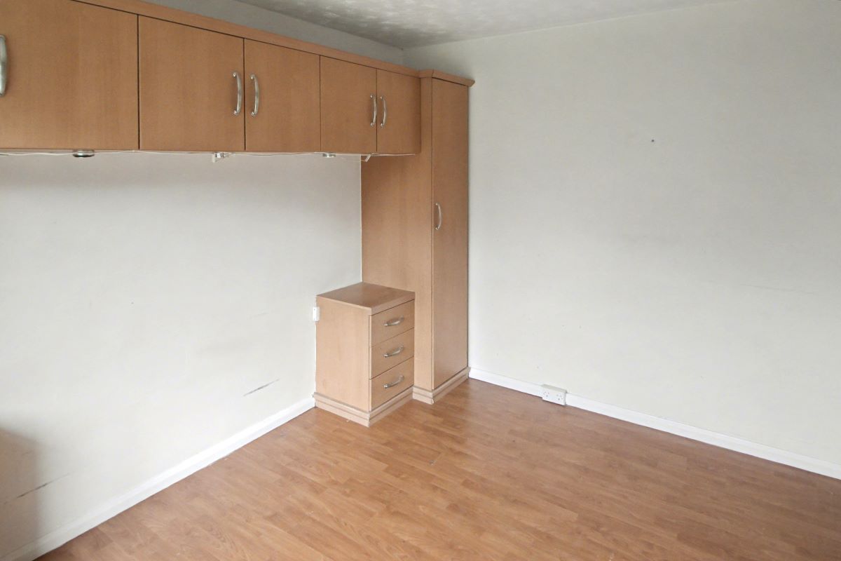 24 Staplefield Drive, Brighton, BN2 4RL