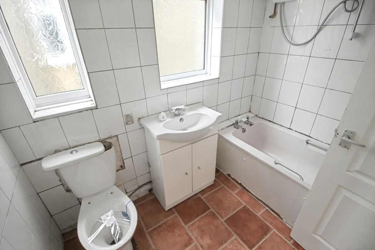 24 Staplefield Drive, Brighton, BN2 4RL