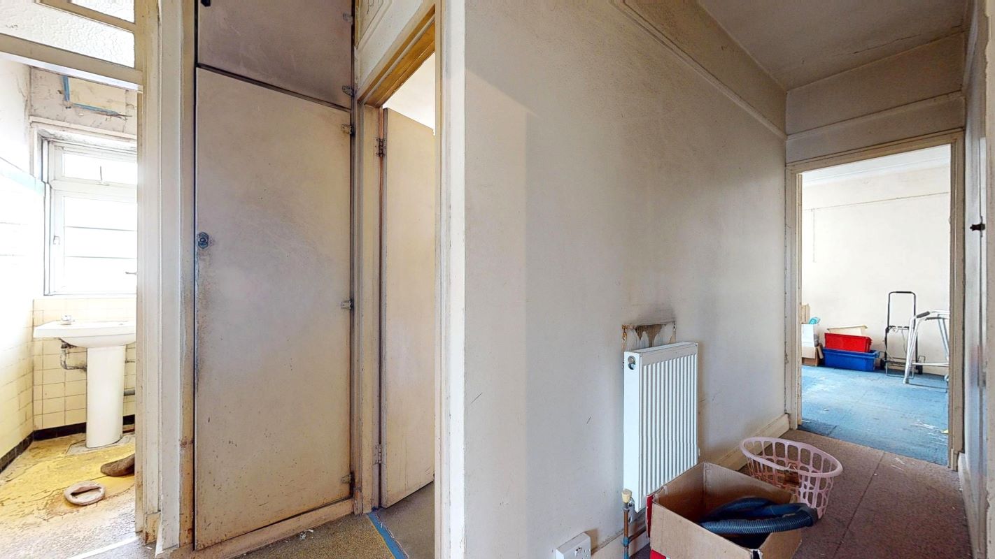 Flat 14 Warwick Lodge, Shoot Up Hill, Brondesbury, NW2 3PE