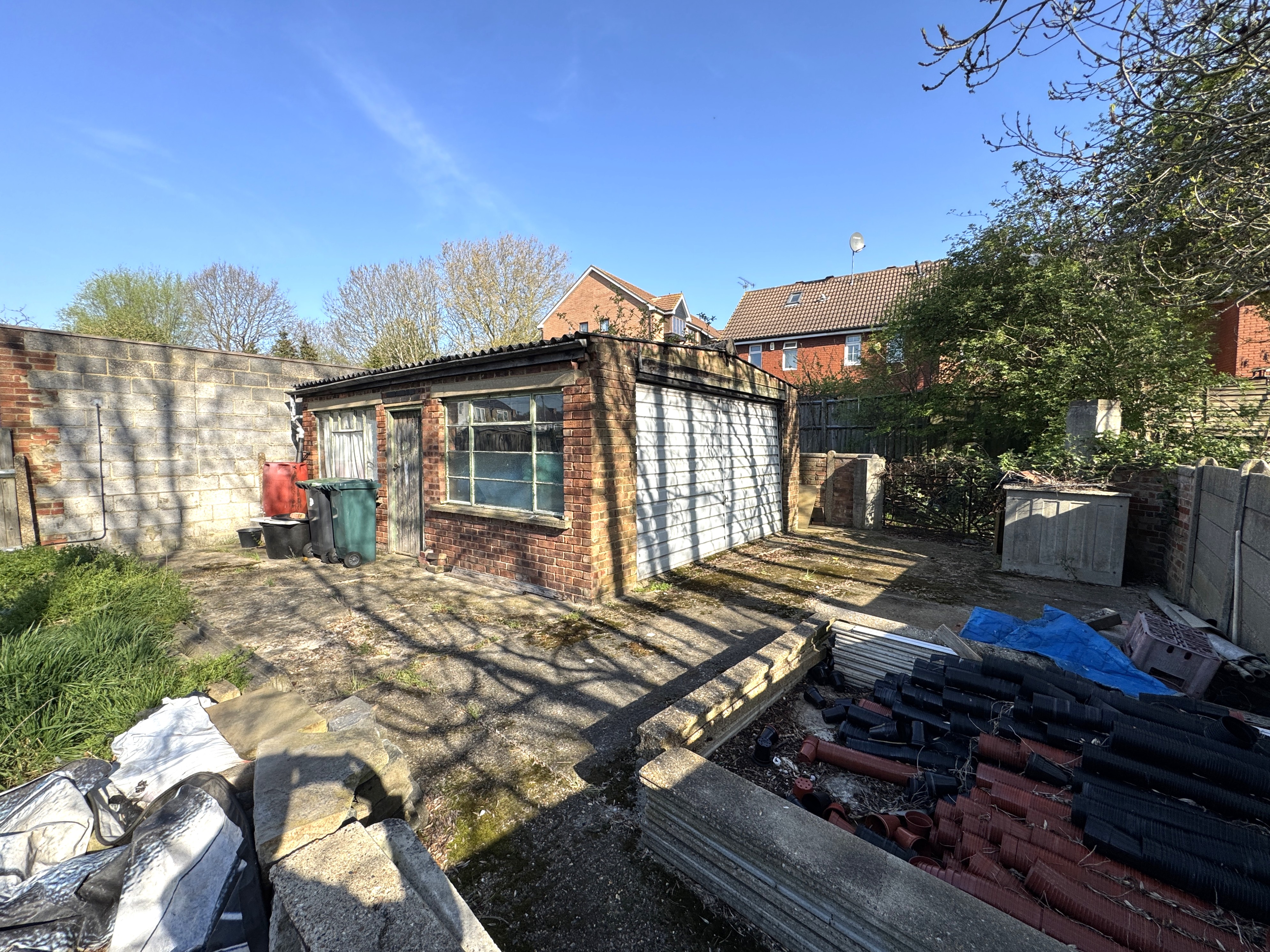 Image 1 of 5