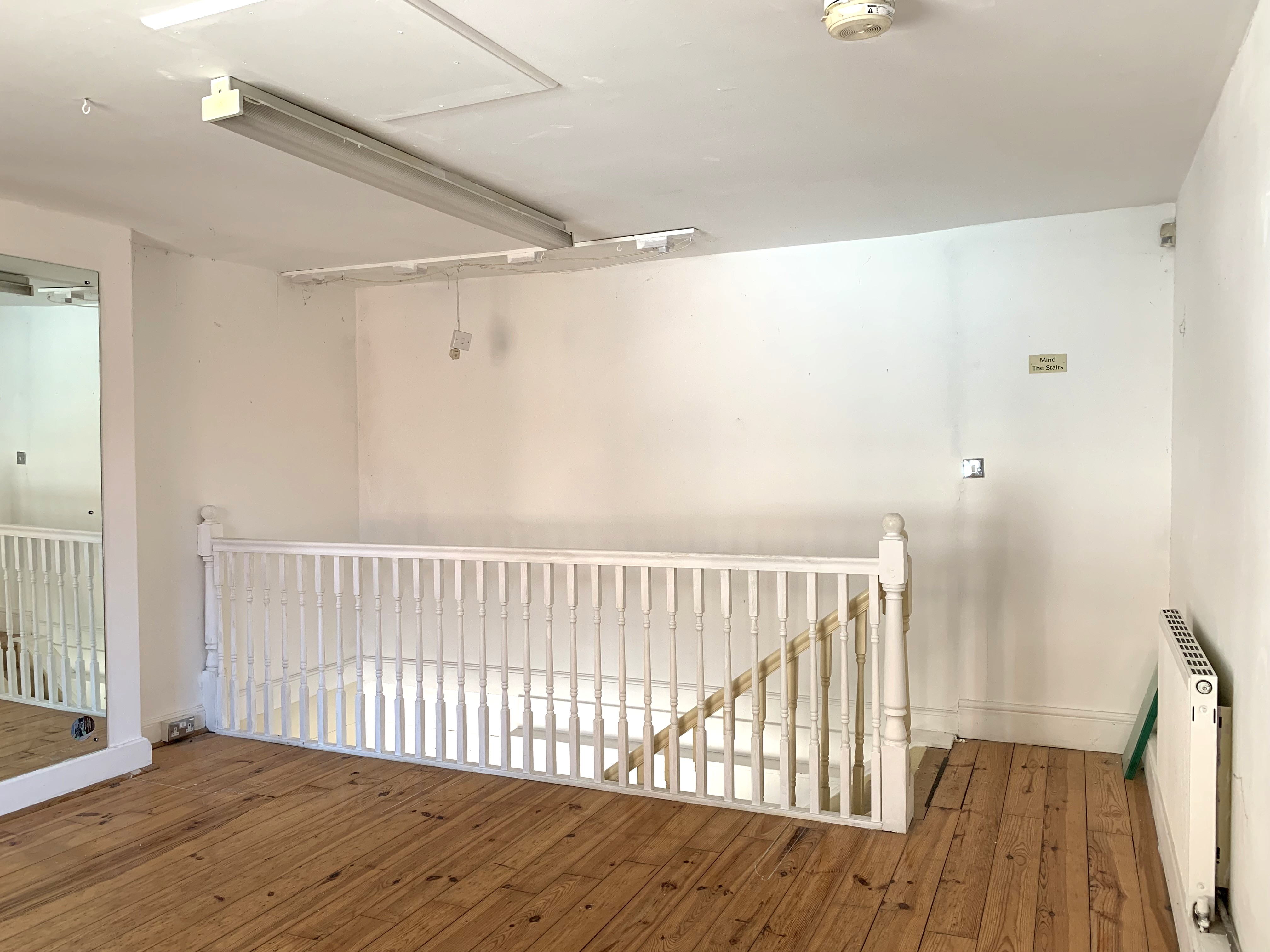 Image 8 of 8