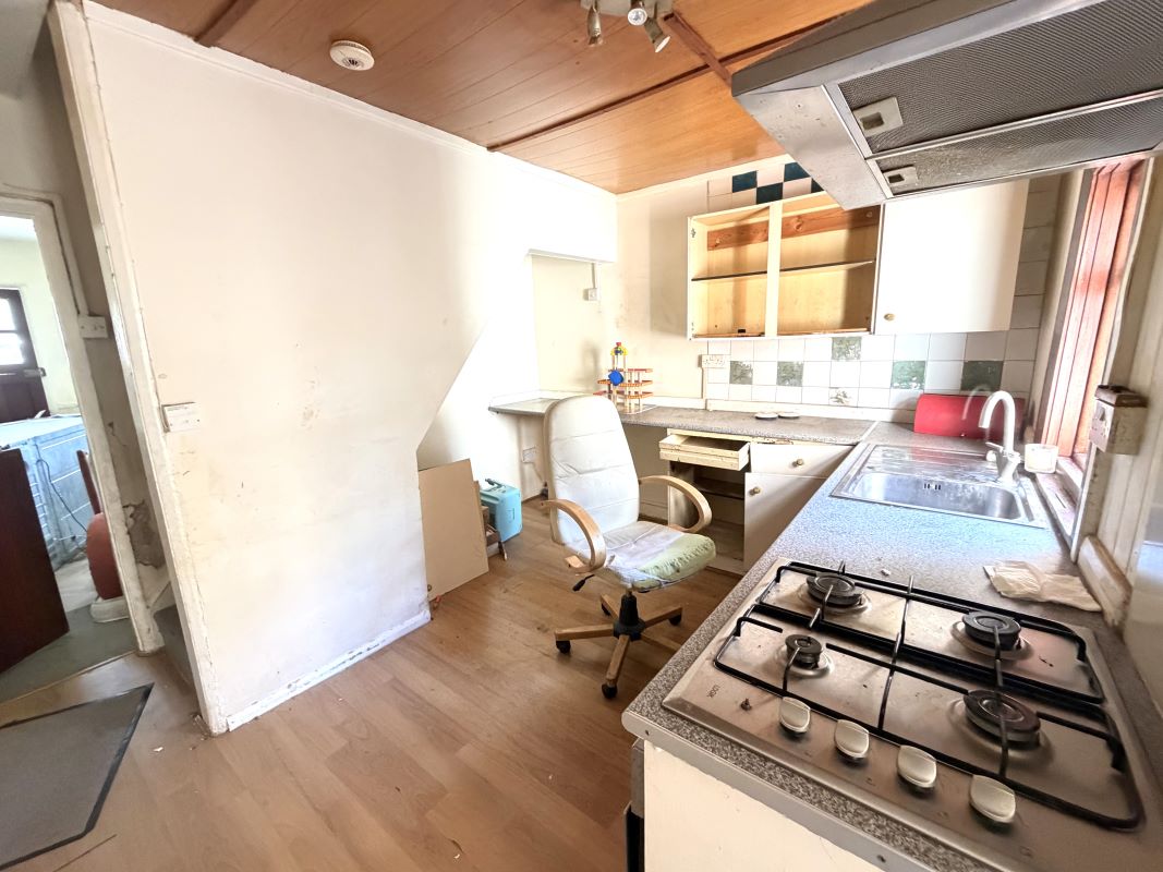 3 Railway Terrace, All Saints Avenue, Margate, CT9 5TG