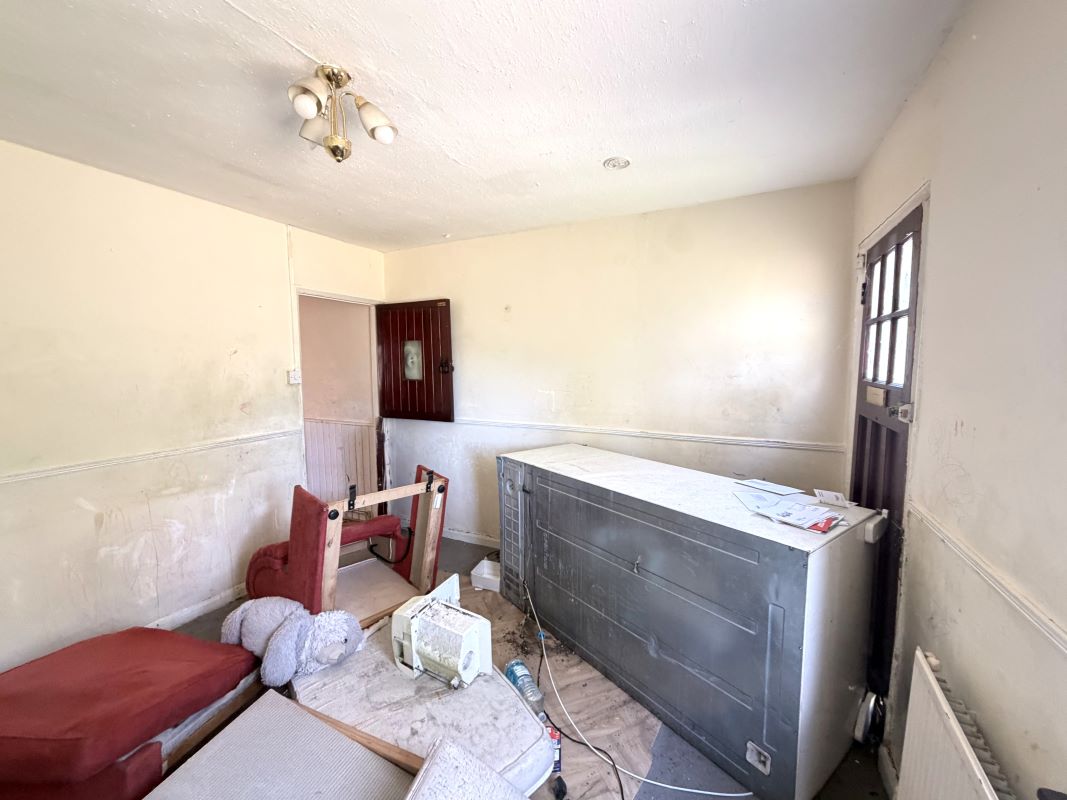 3 Railway Terrace, All Saints Avenue, Margate, CT9 5TG