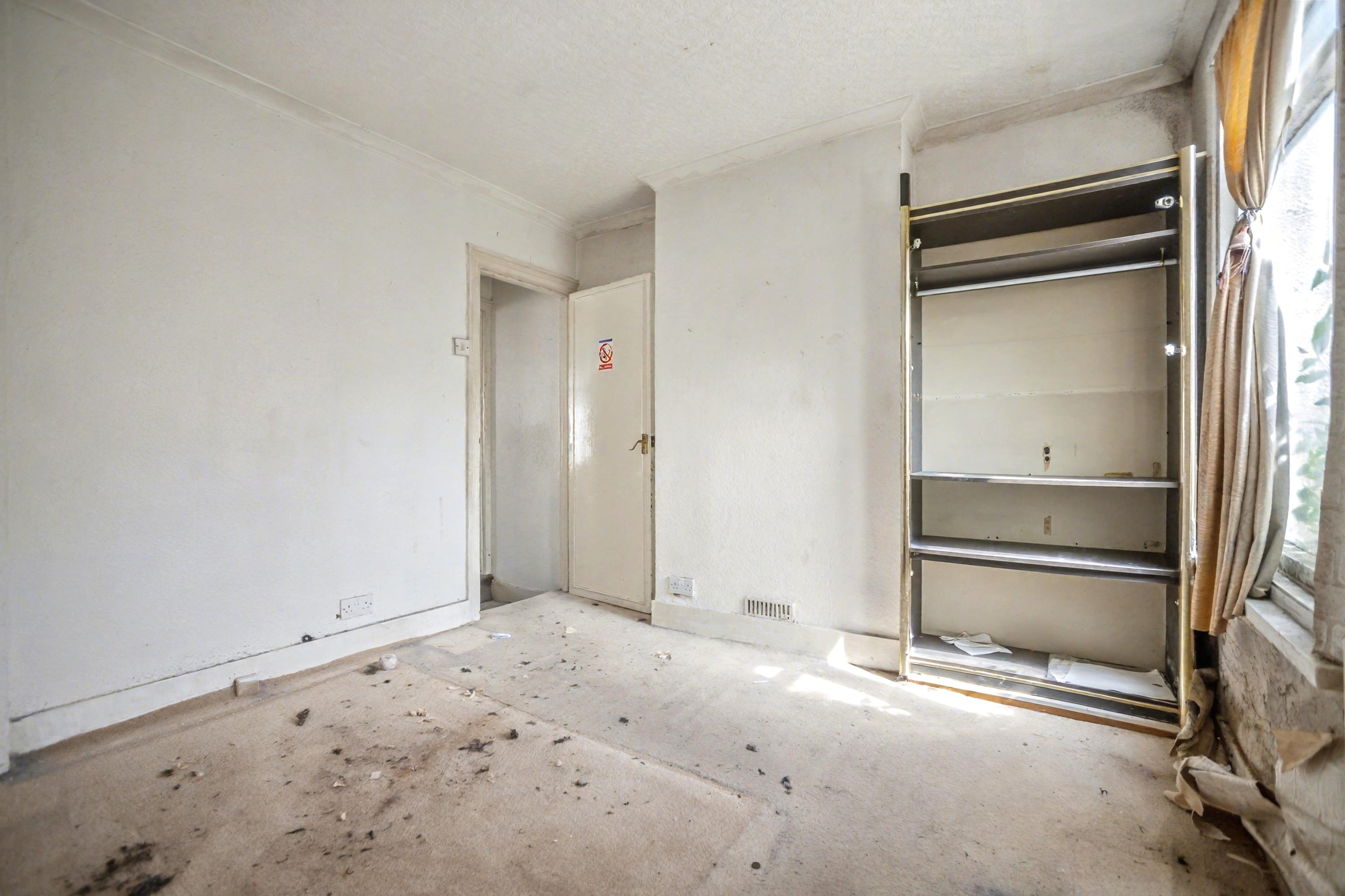 Image 10 of 13
