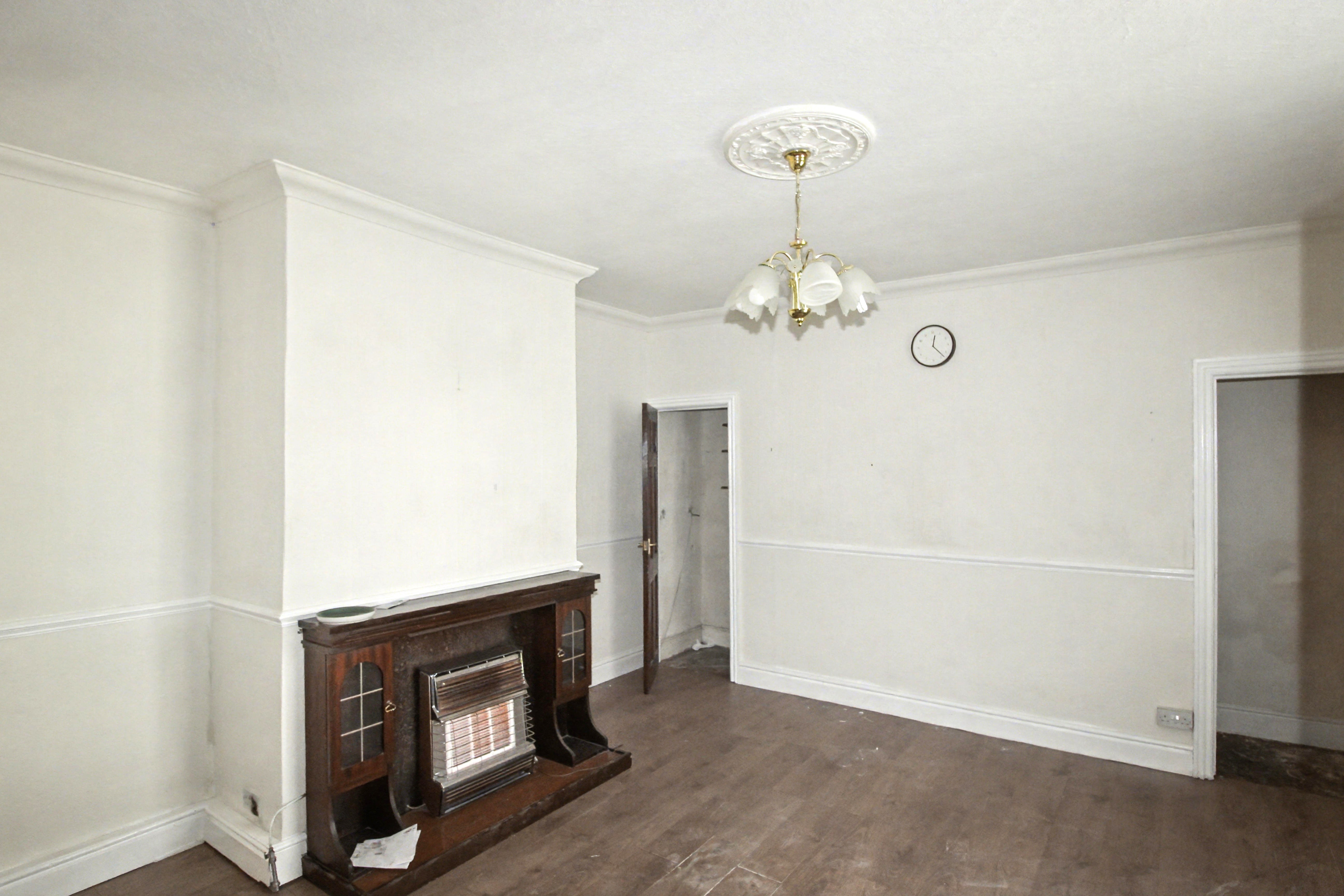 Image 4 of 13