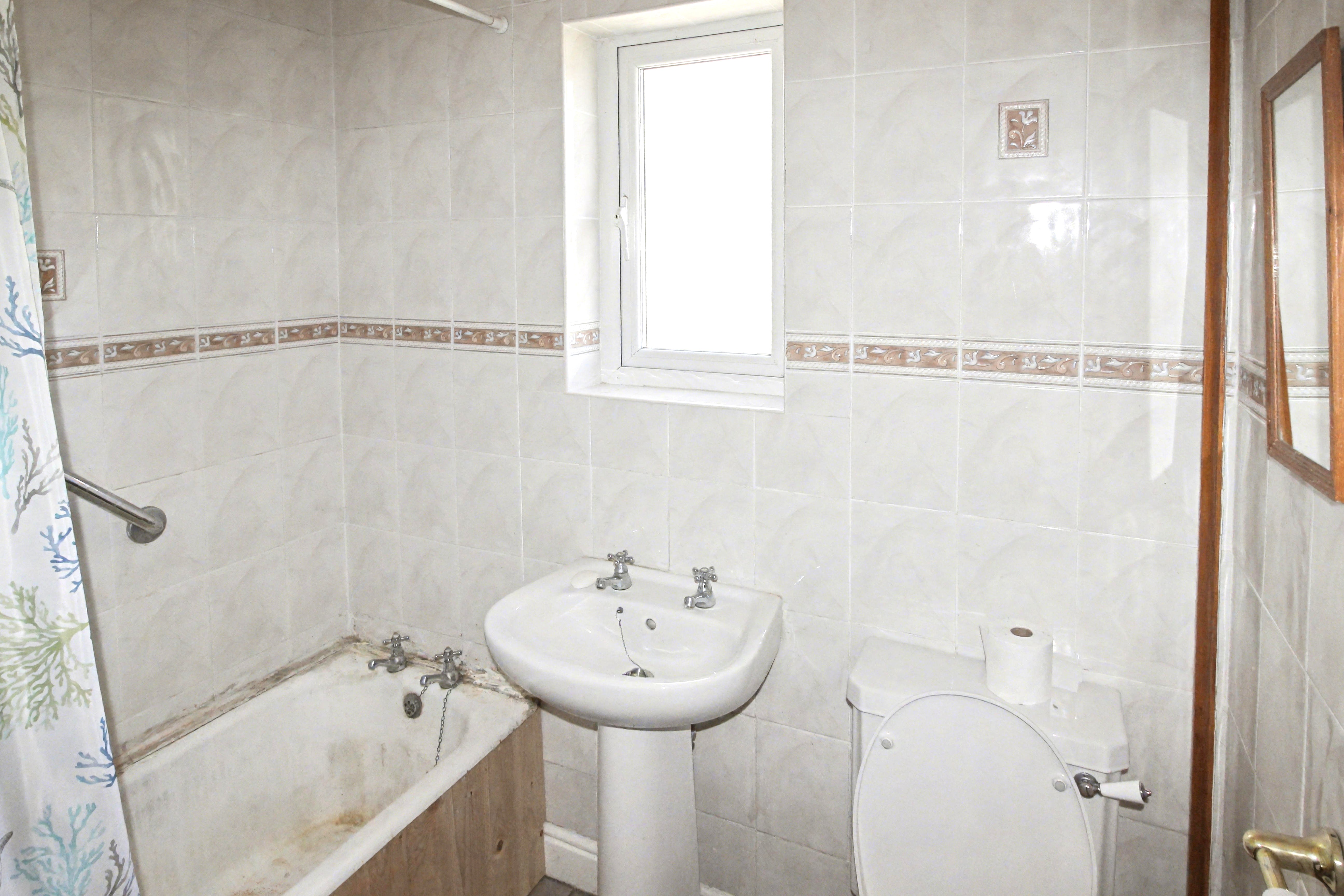 Image 11 of 13