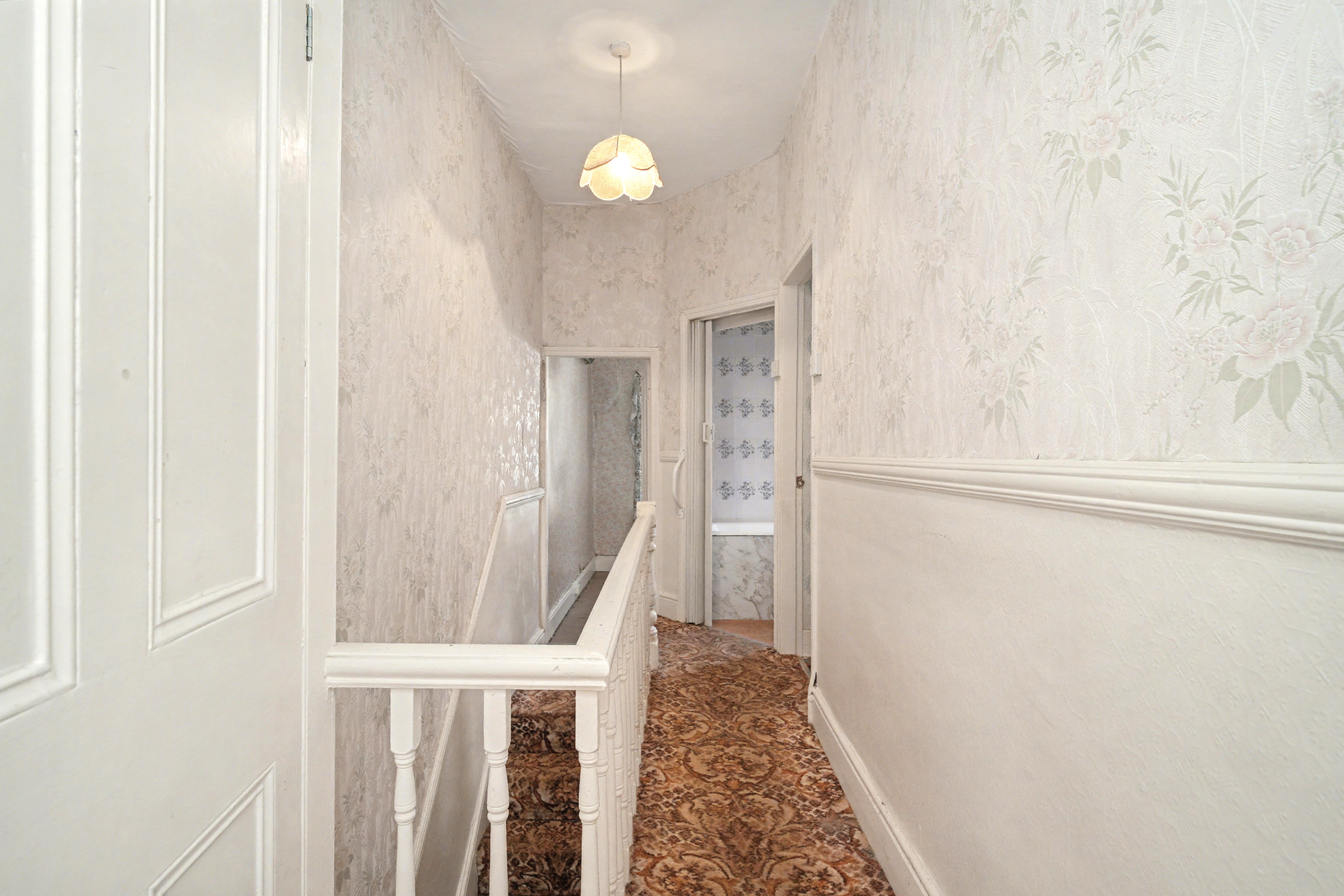 Image 16 of 19