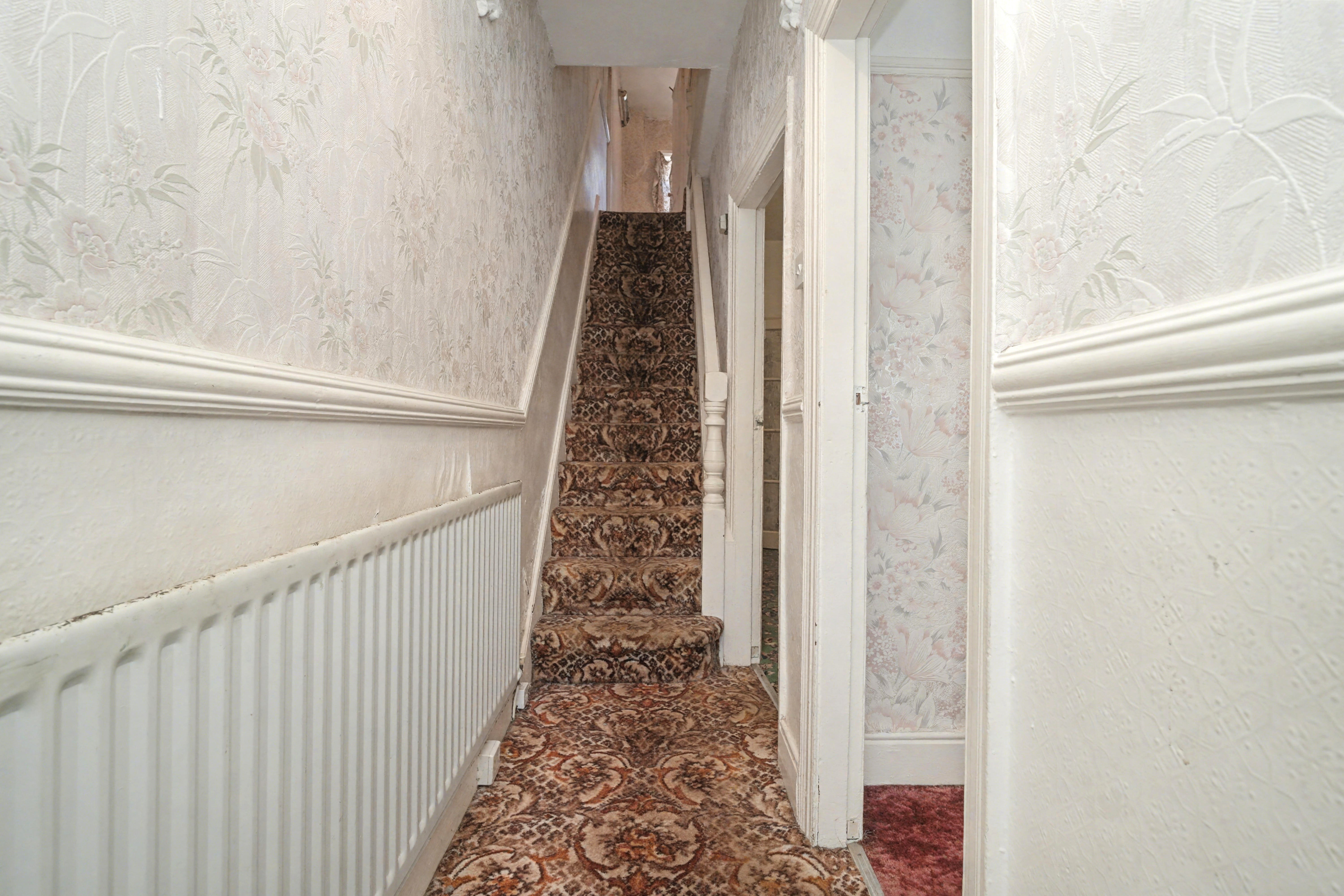 Image 9 of 19