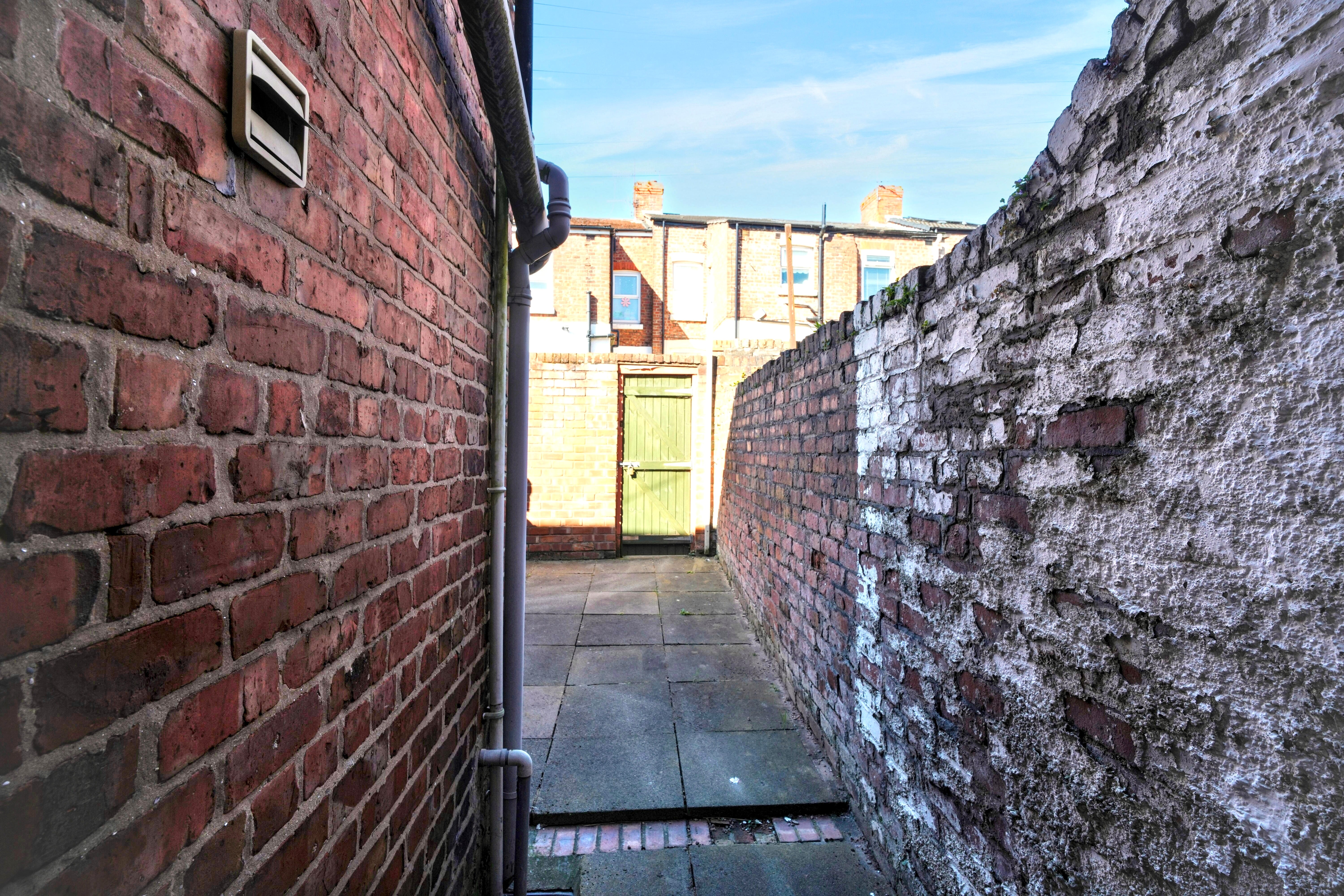 Image 17 of 19