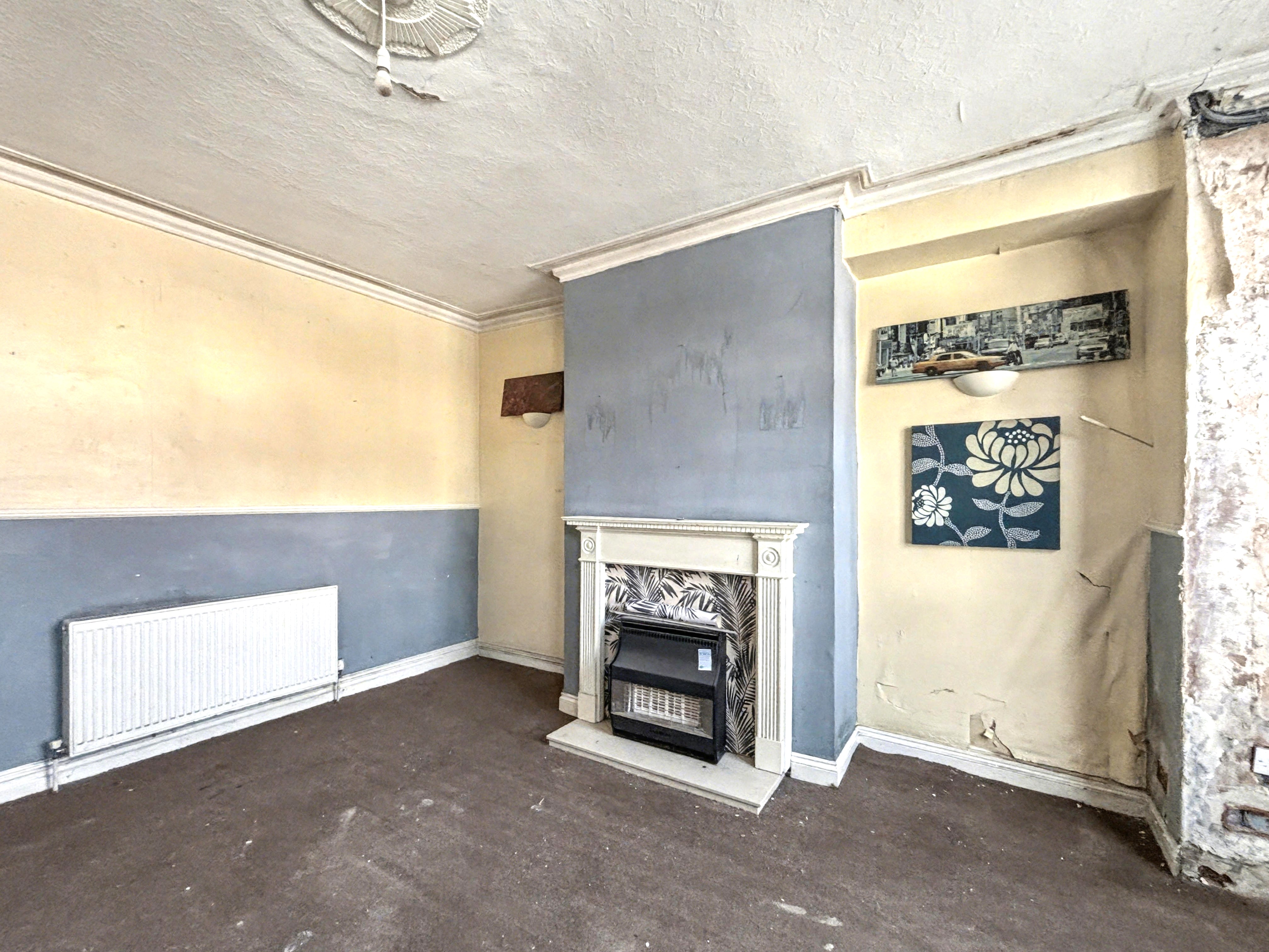 Image 4 of 14