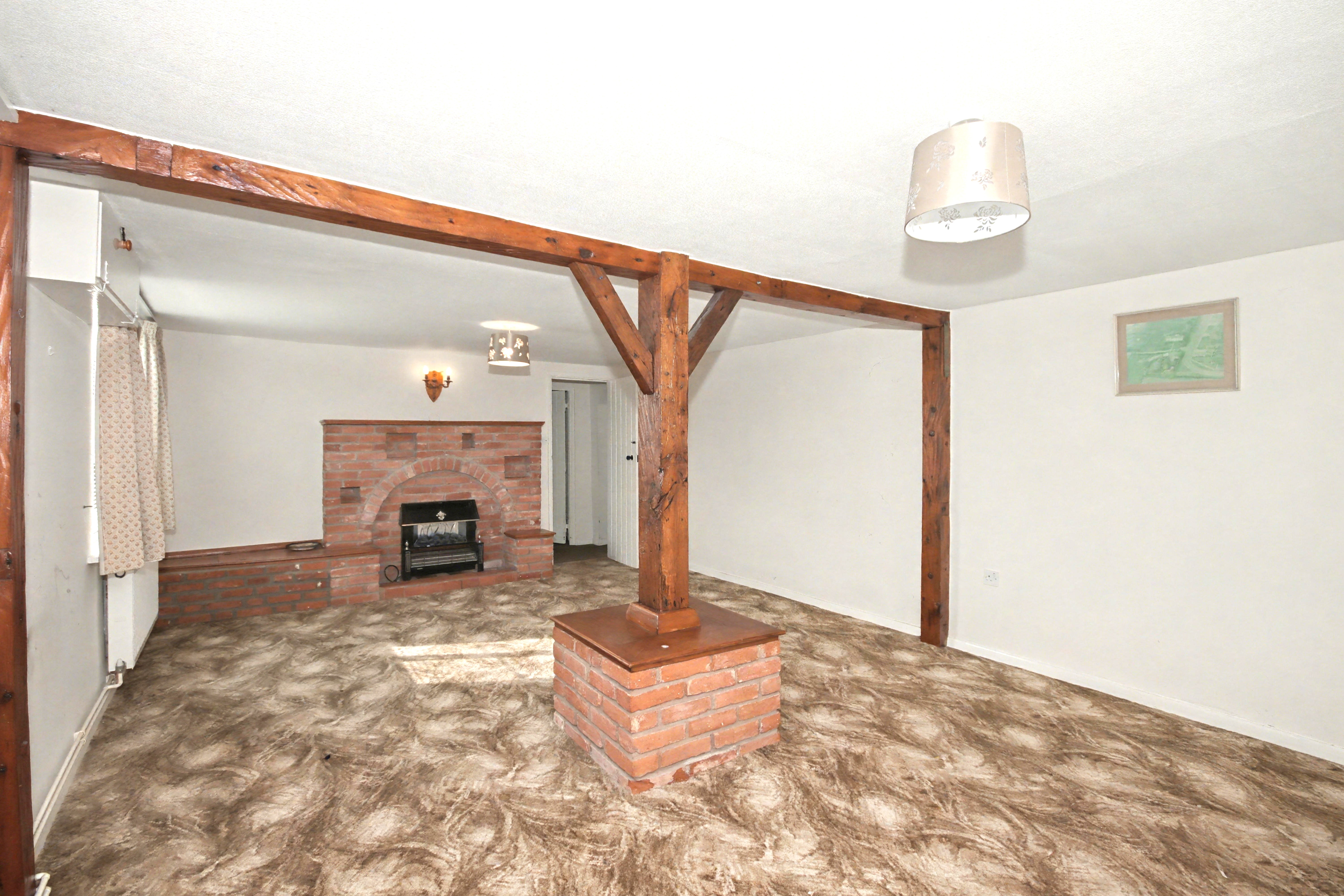 Image 10 of 28