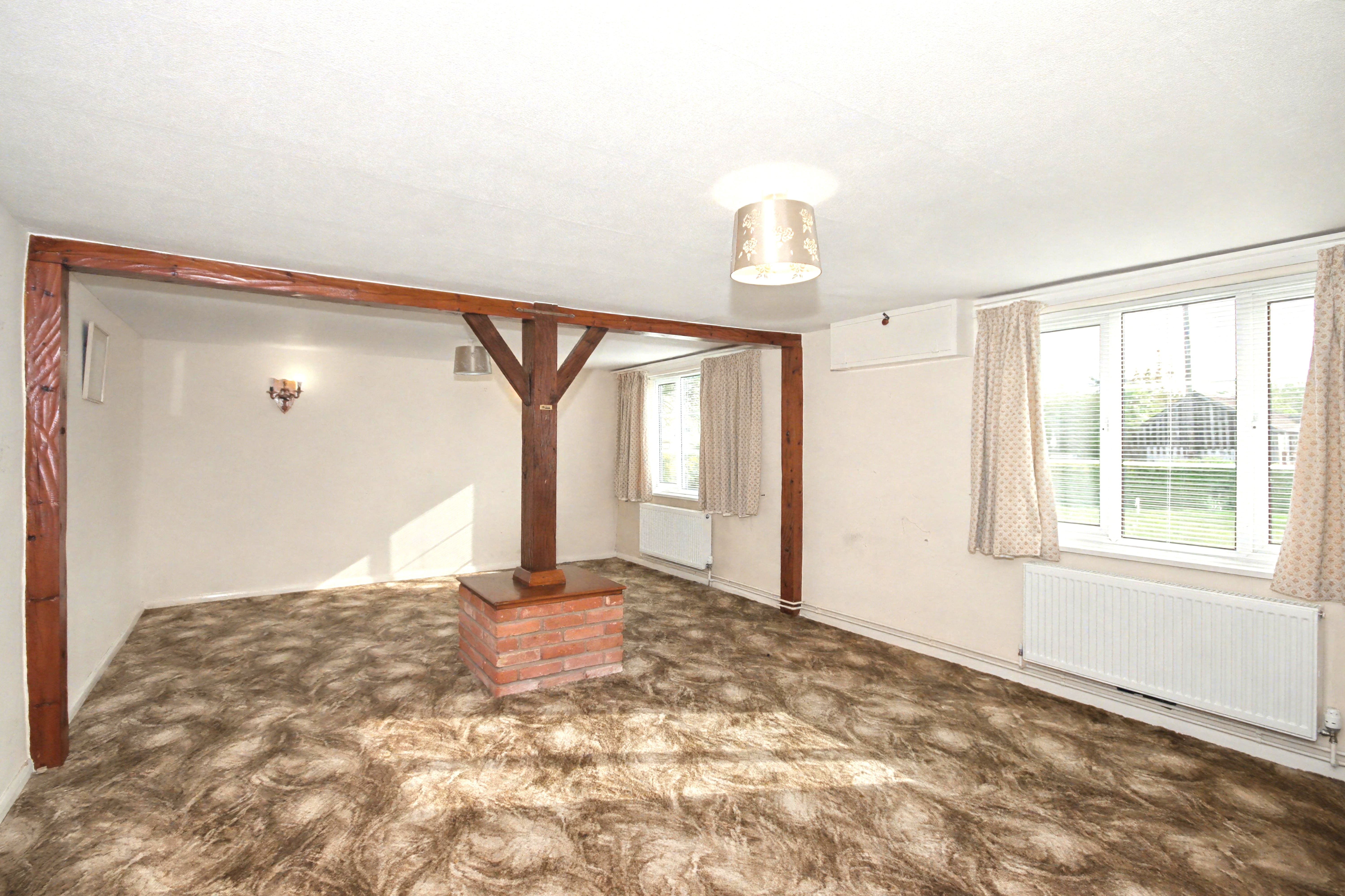 Image 11 of 28
