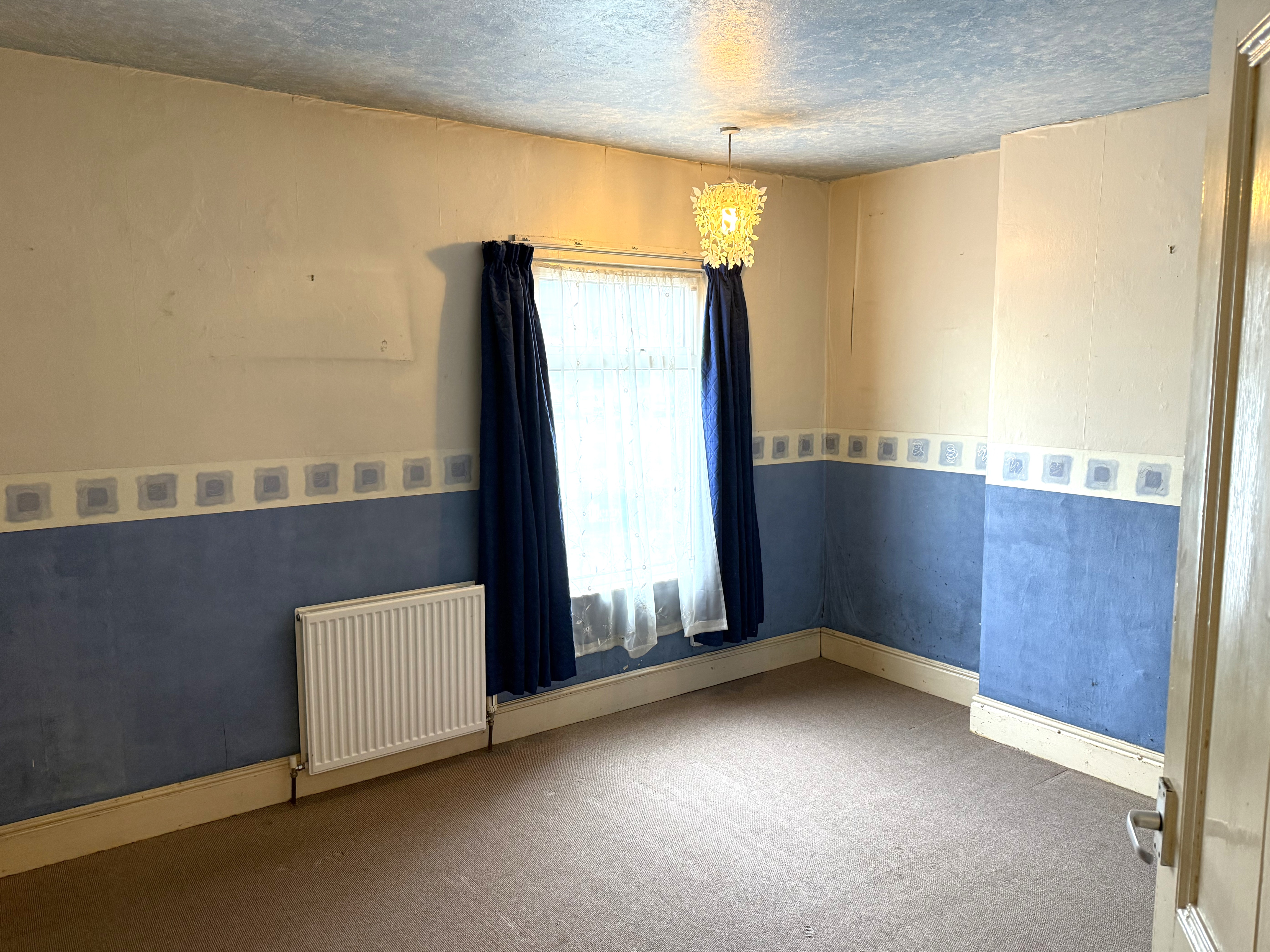 Image 6 of 7