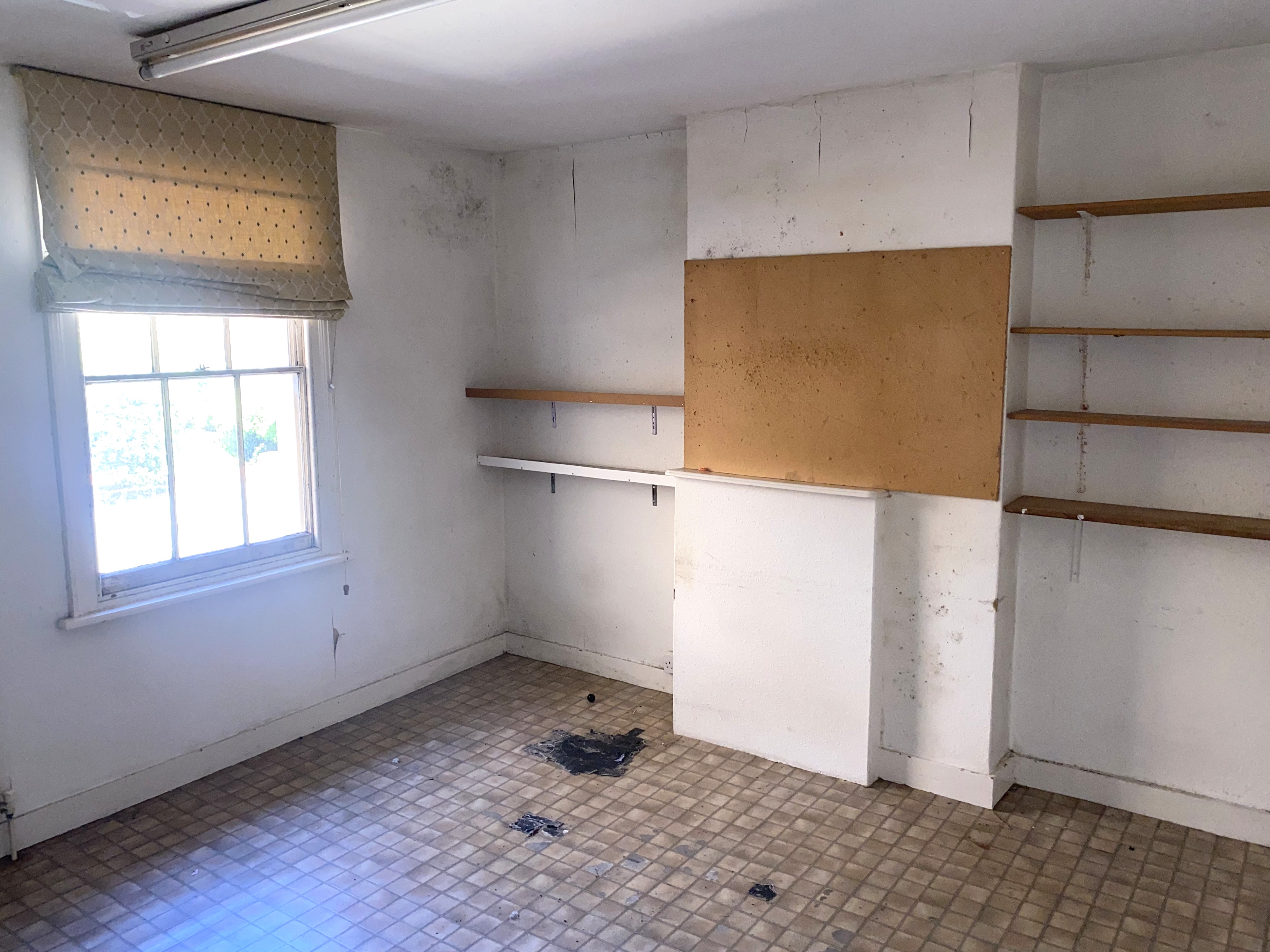 Image 6 of 7