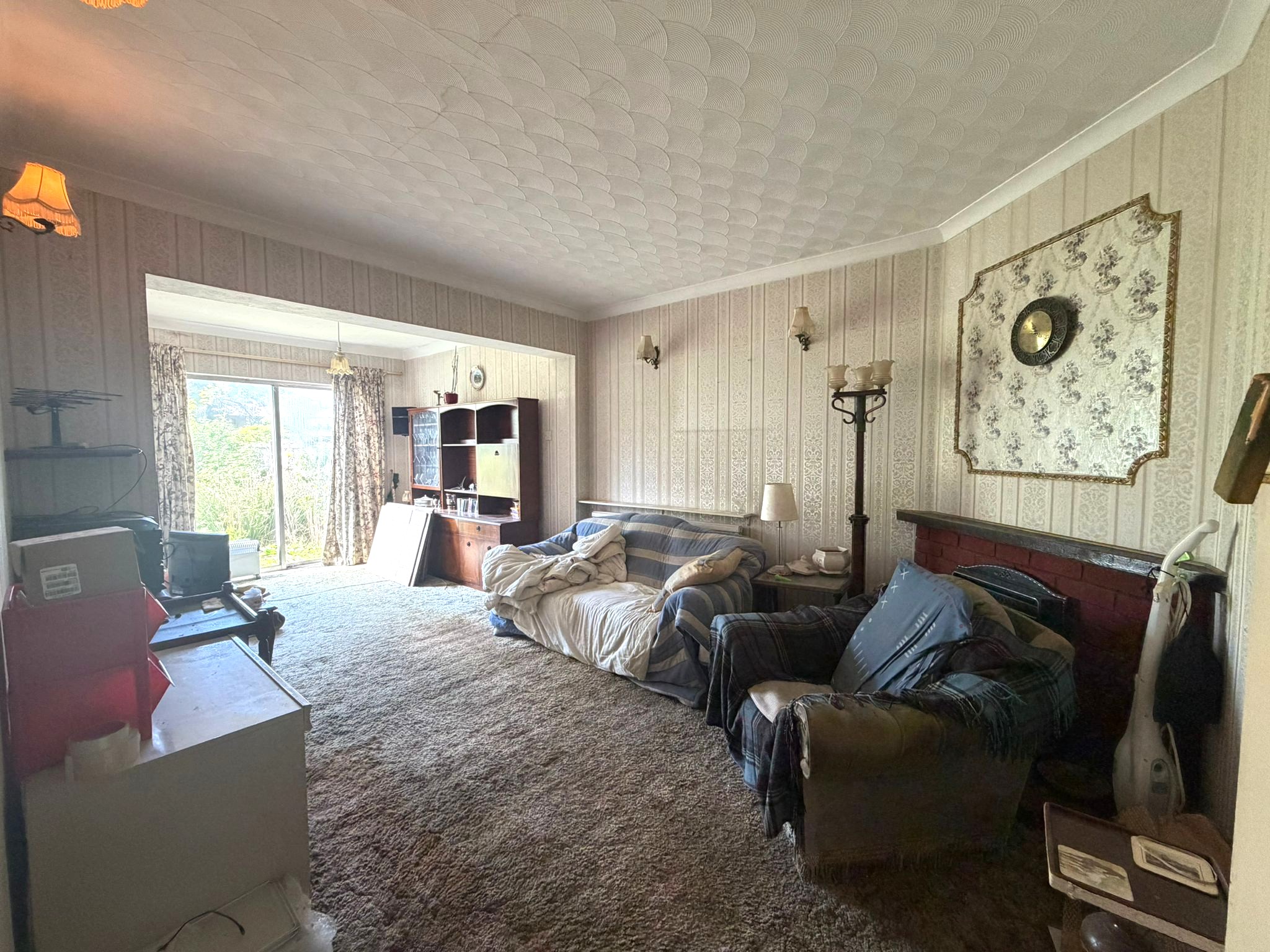 Image 2 of 15