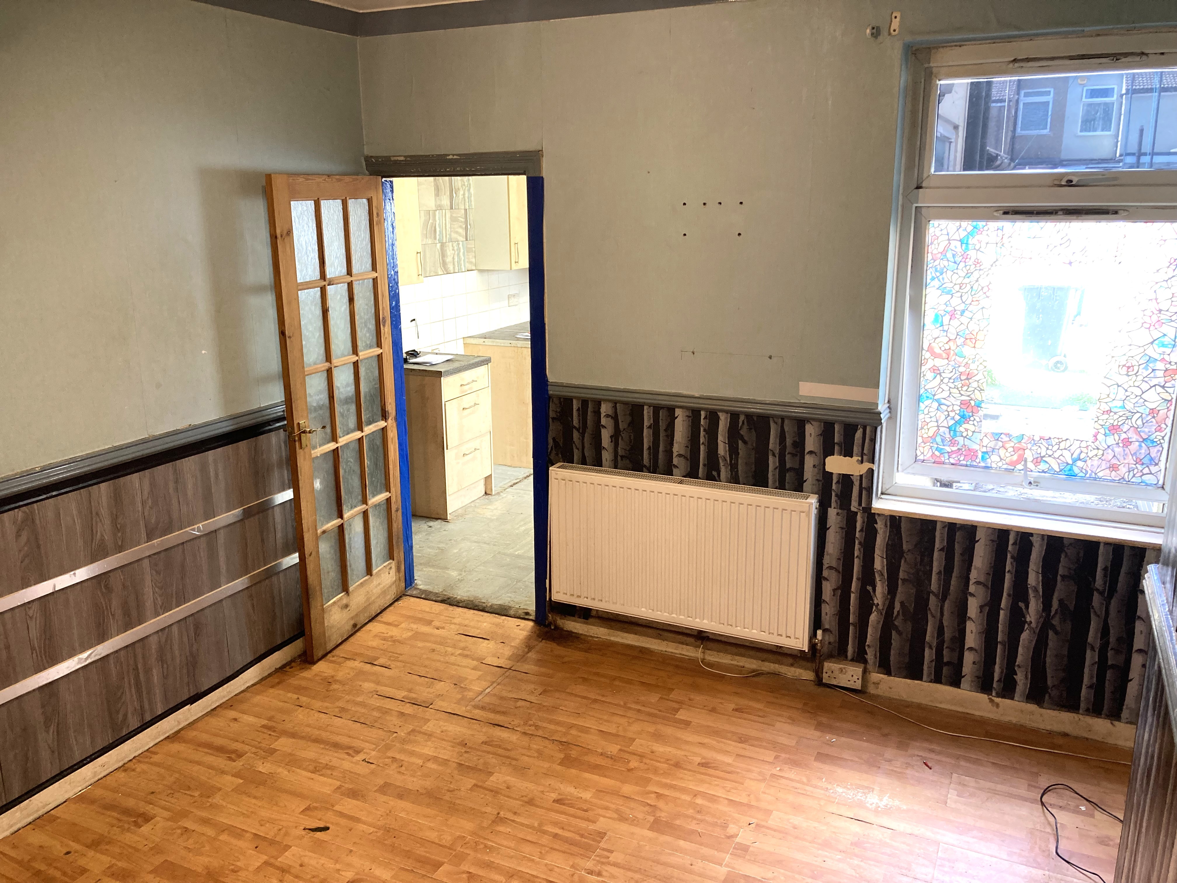 Image 4 of 13