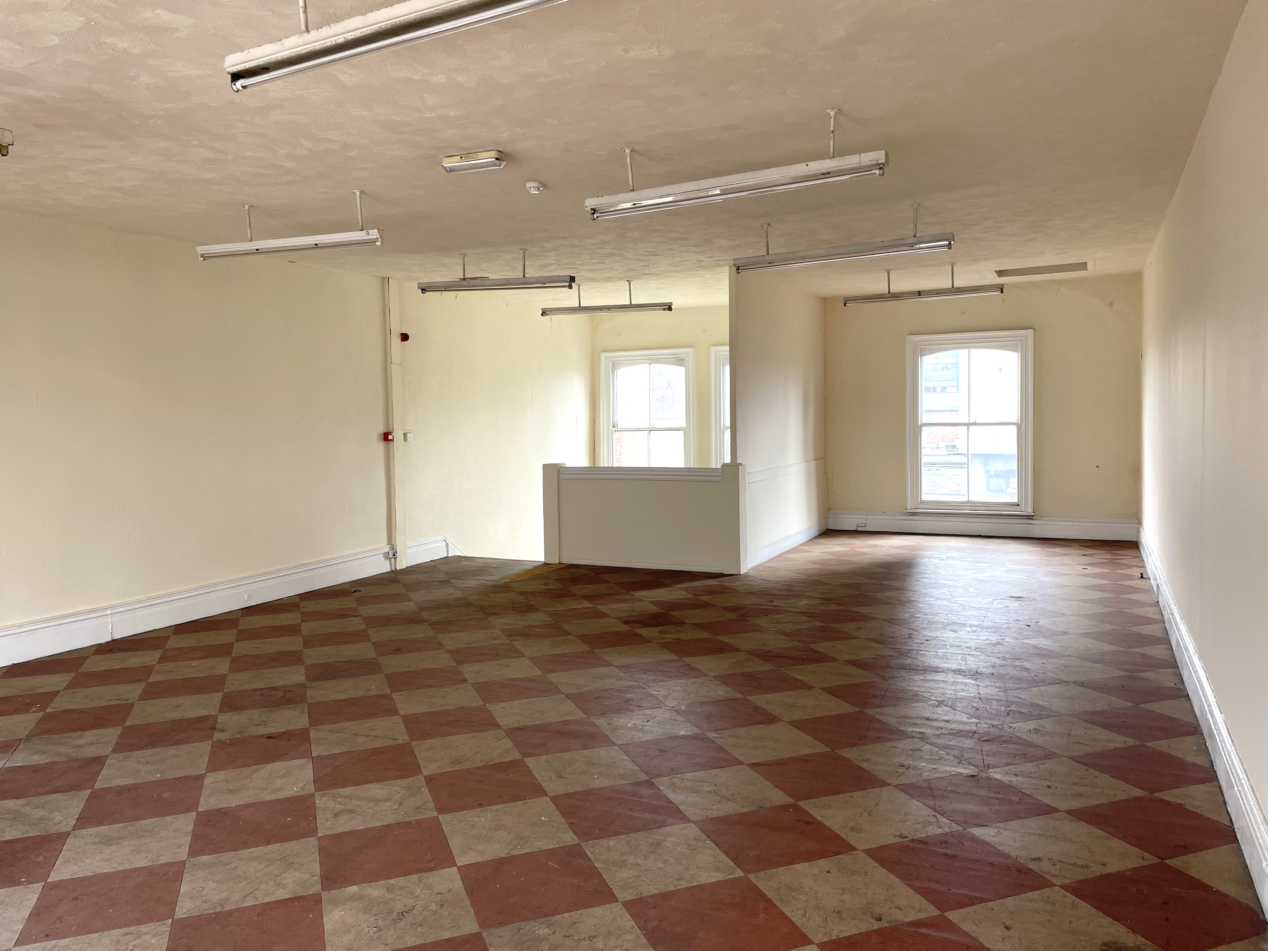 Image 7 of 7