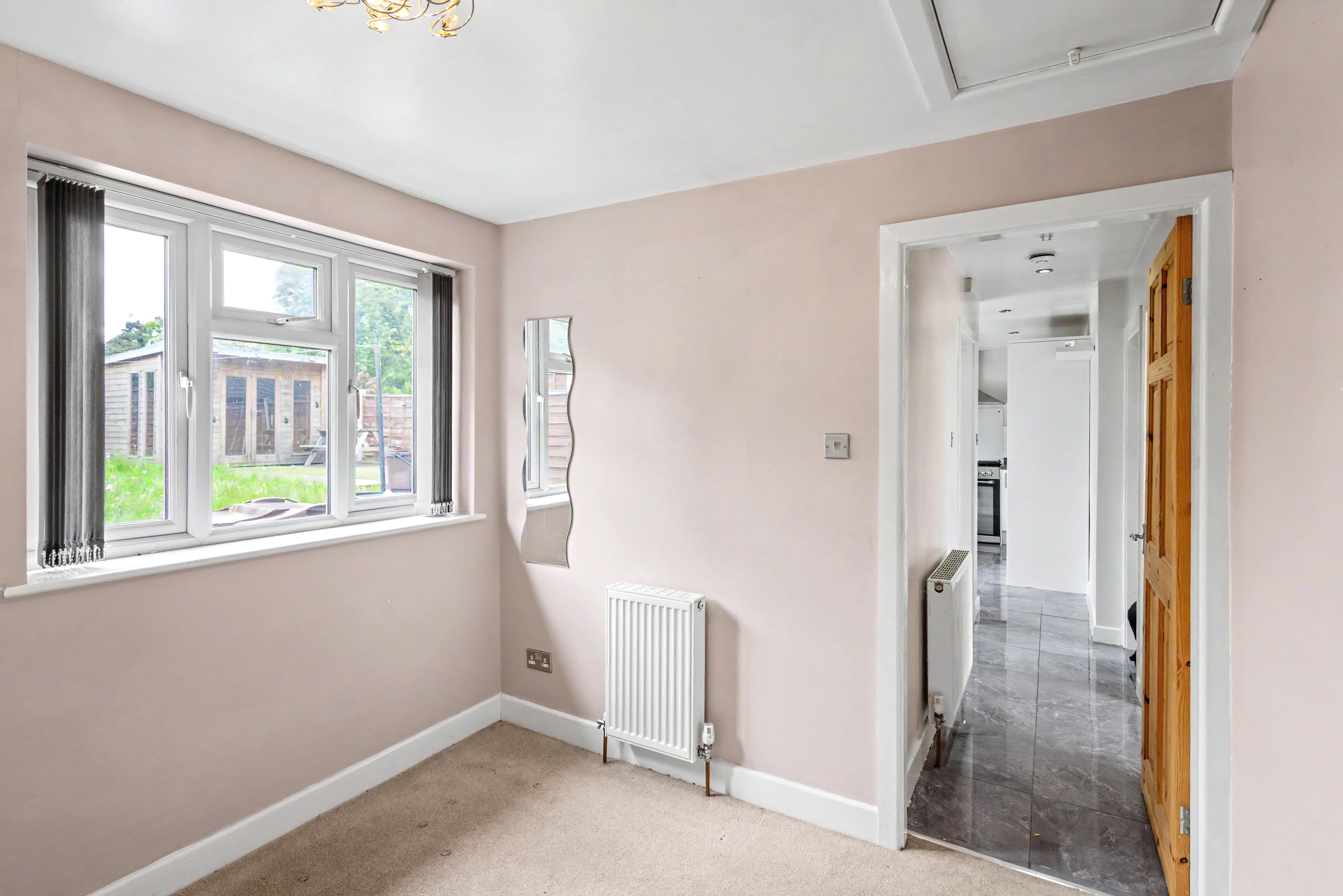 Image 11 of 18