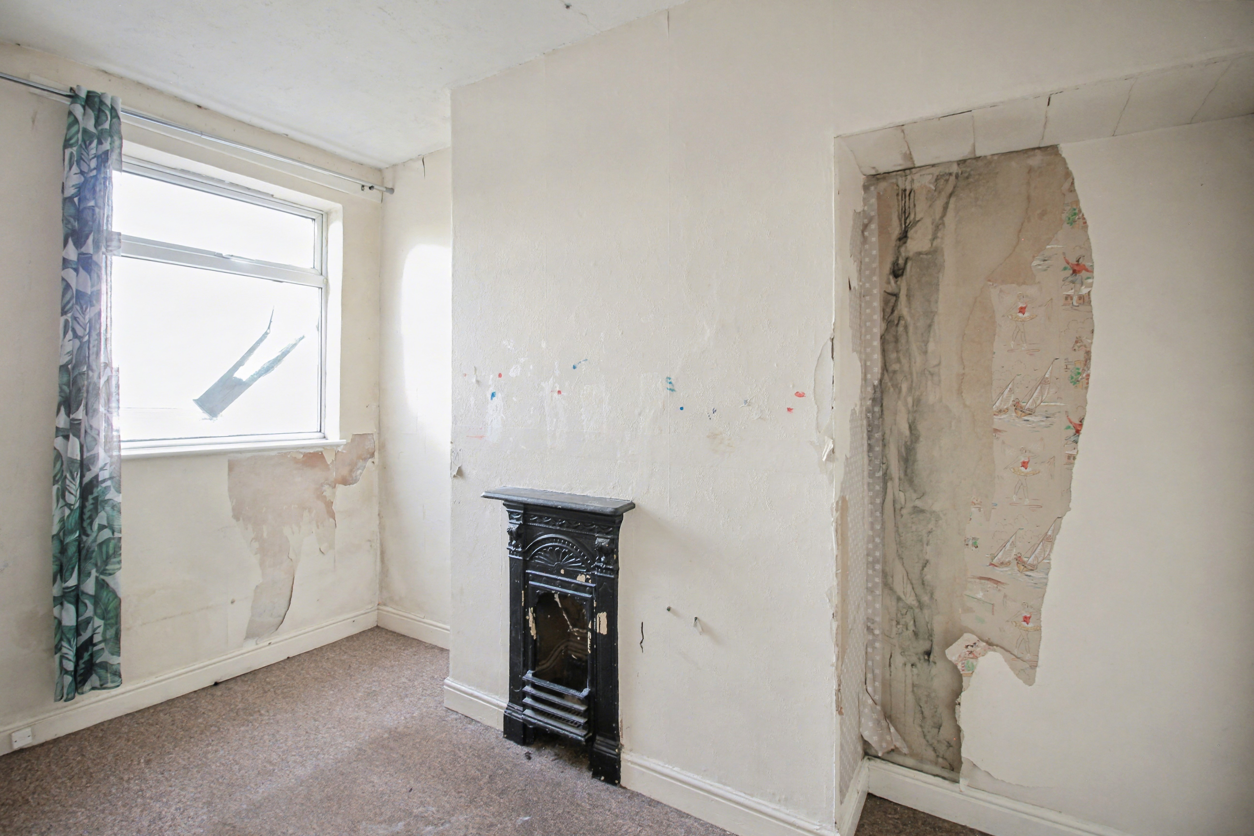 Image 11 of 17