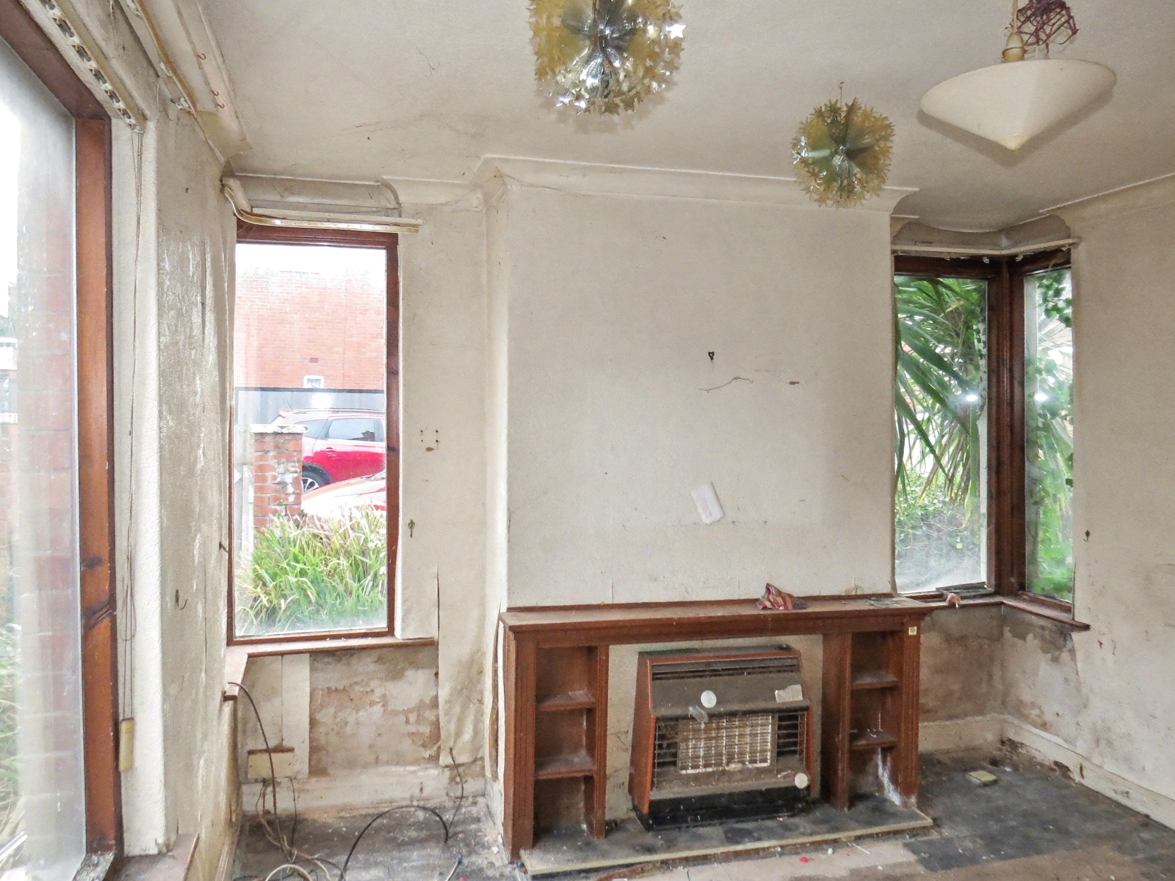 Image 6 of 17