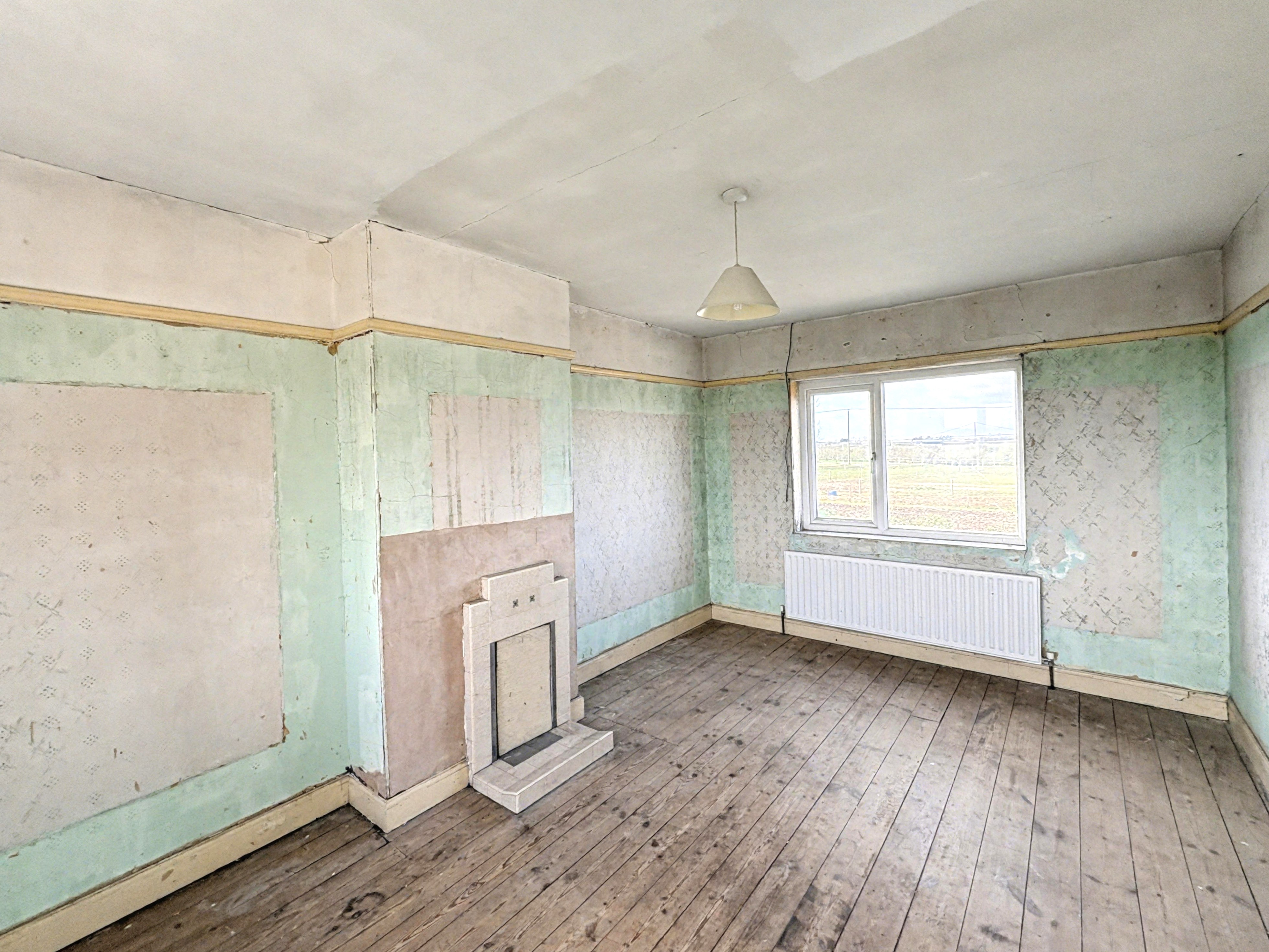 Image 8 of 18