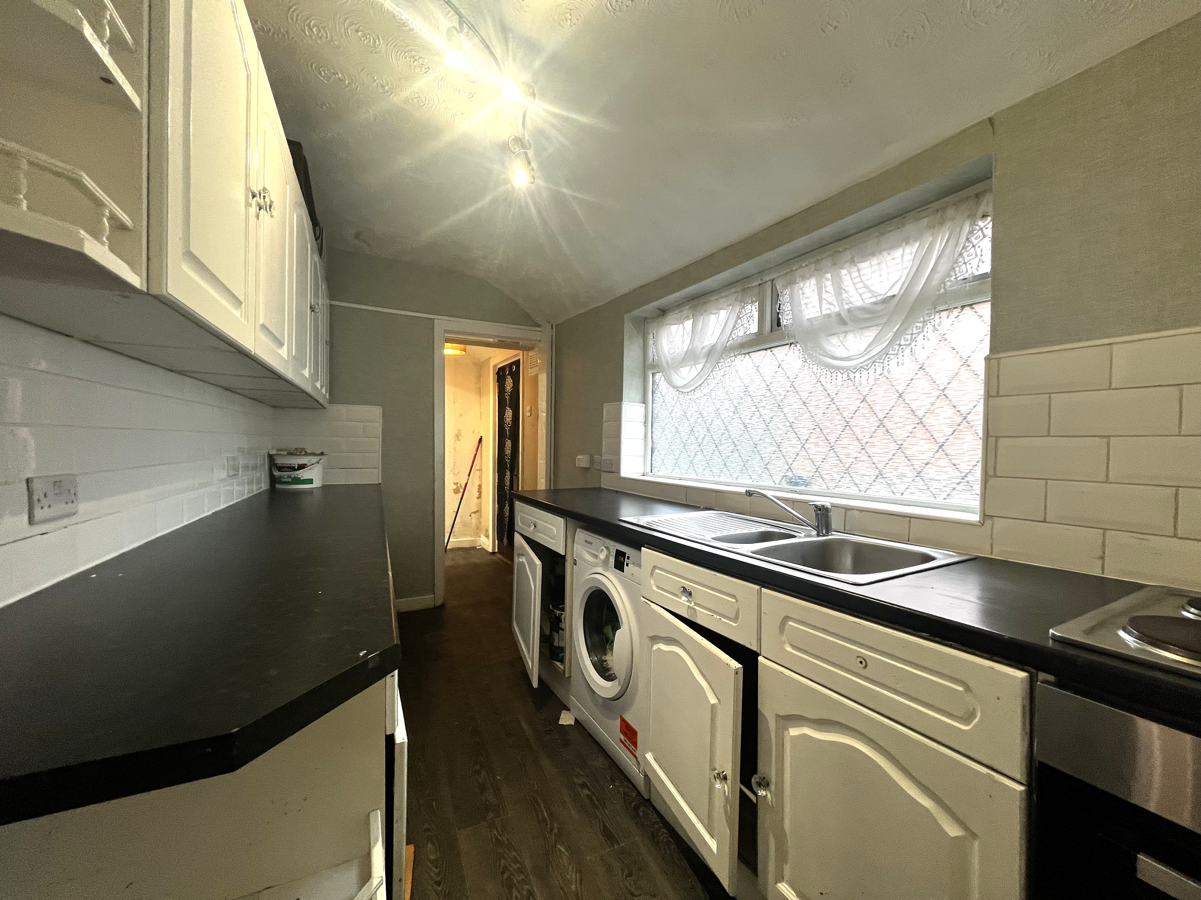 Image 4 of 10