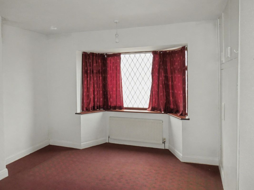 Image 8 of 18