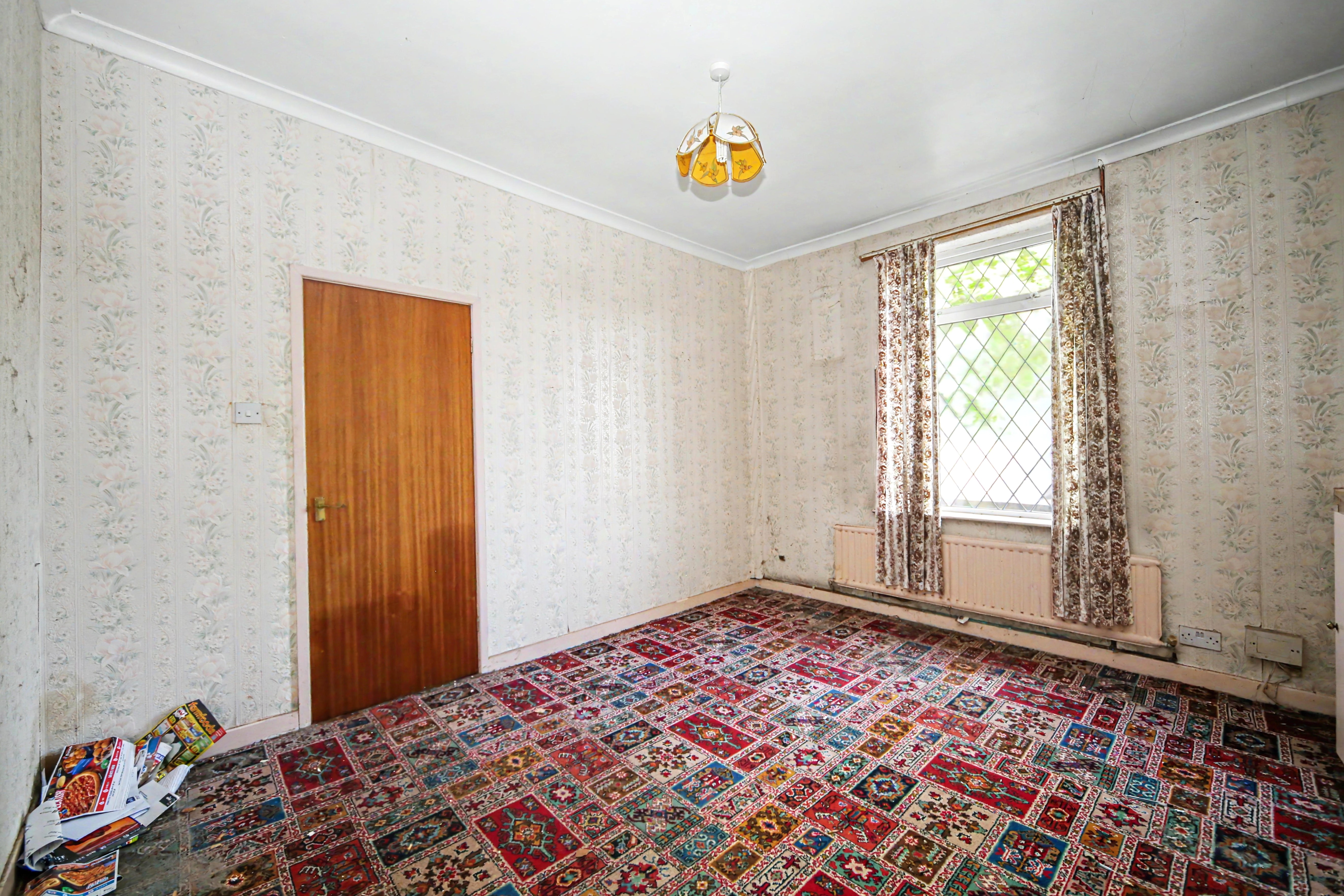 Image 2 of 21