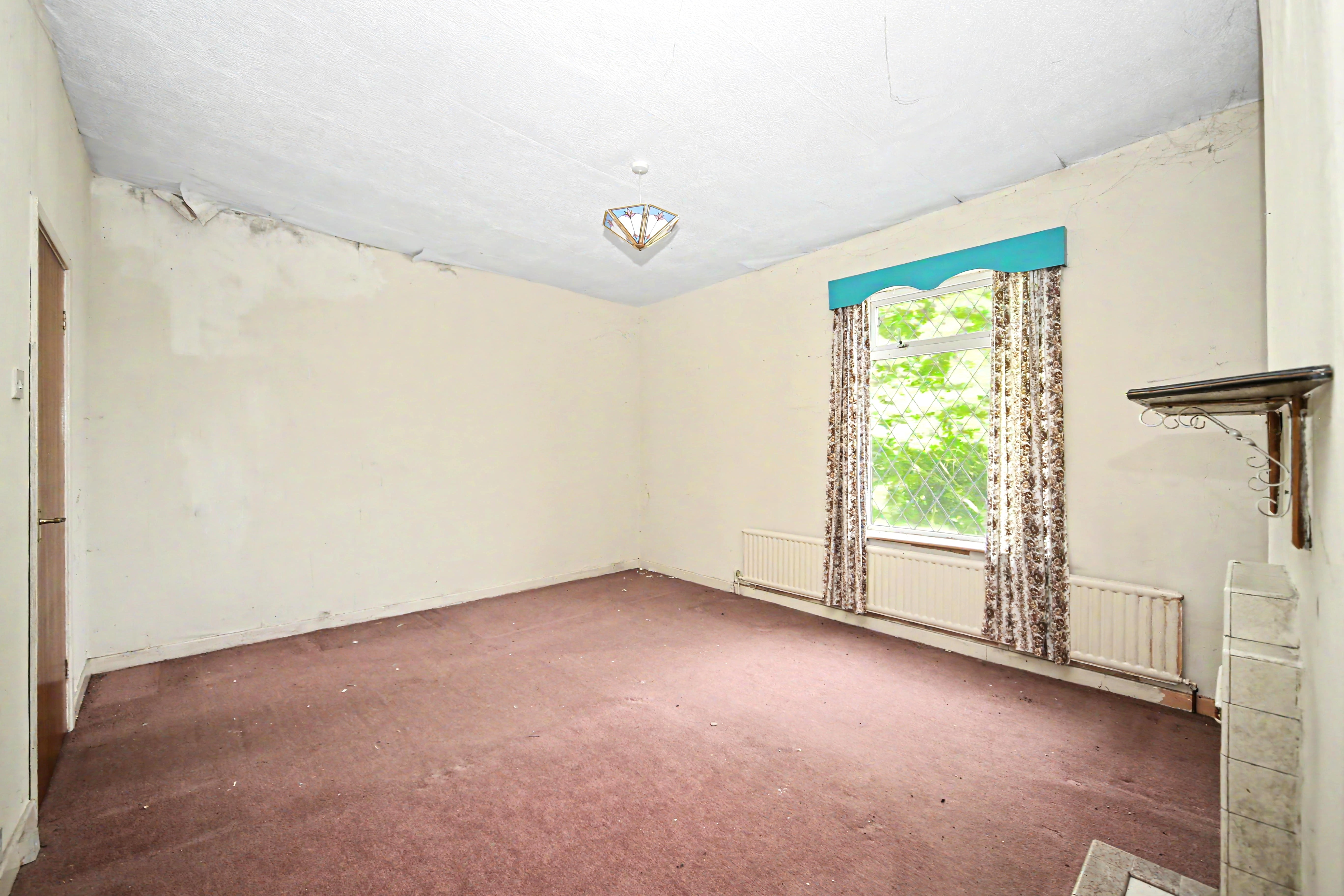 Image 12 of 21