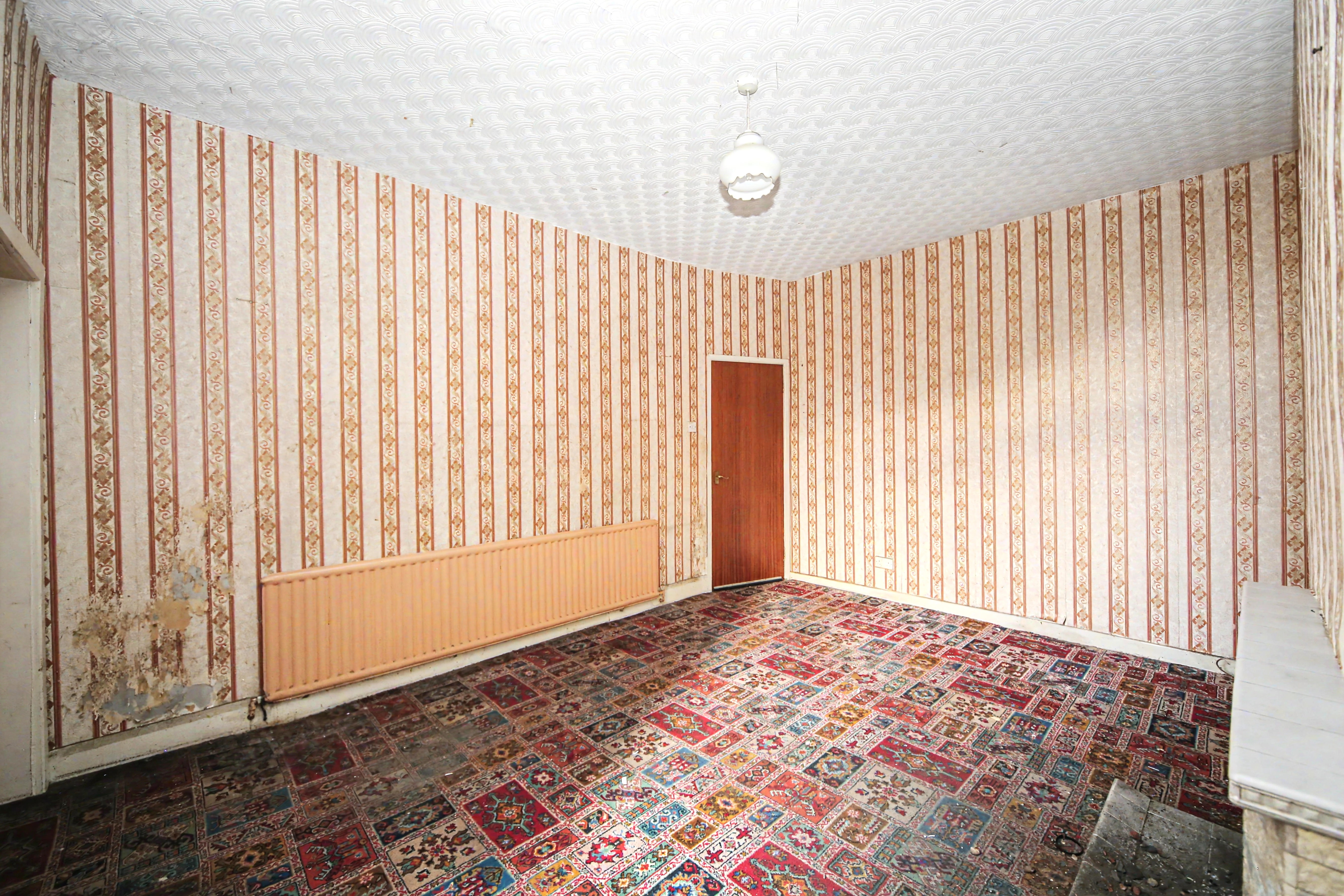 Image 7 of 21